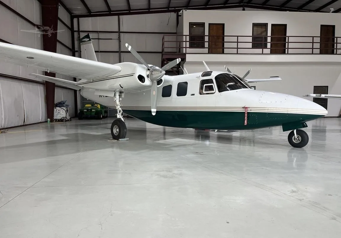 1976 COMMANDER 500S