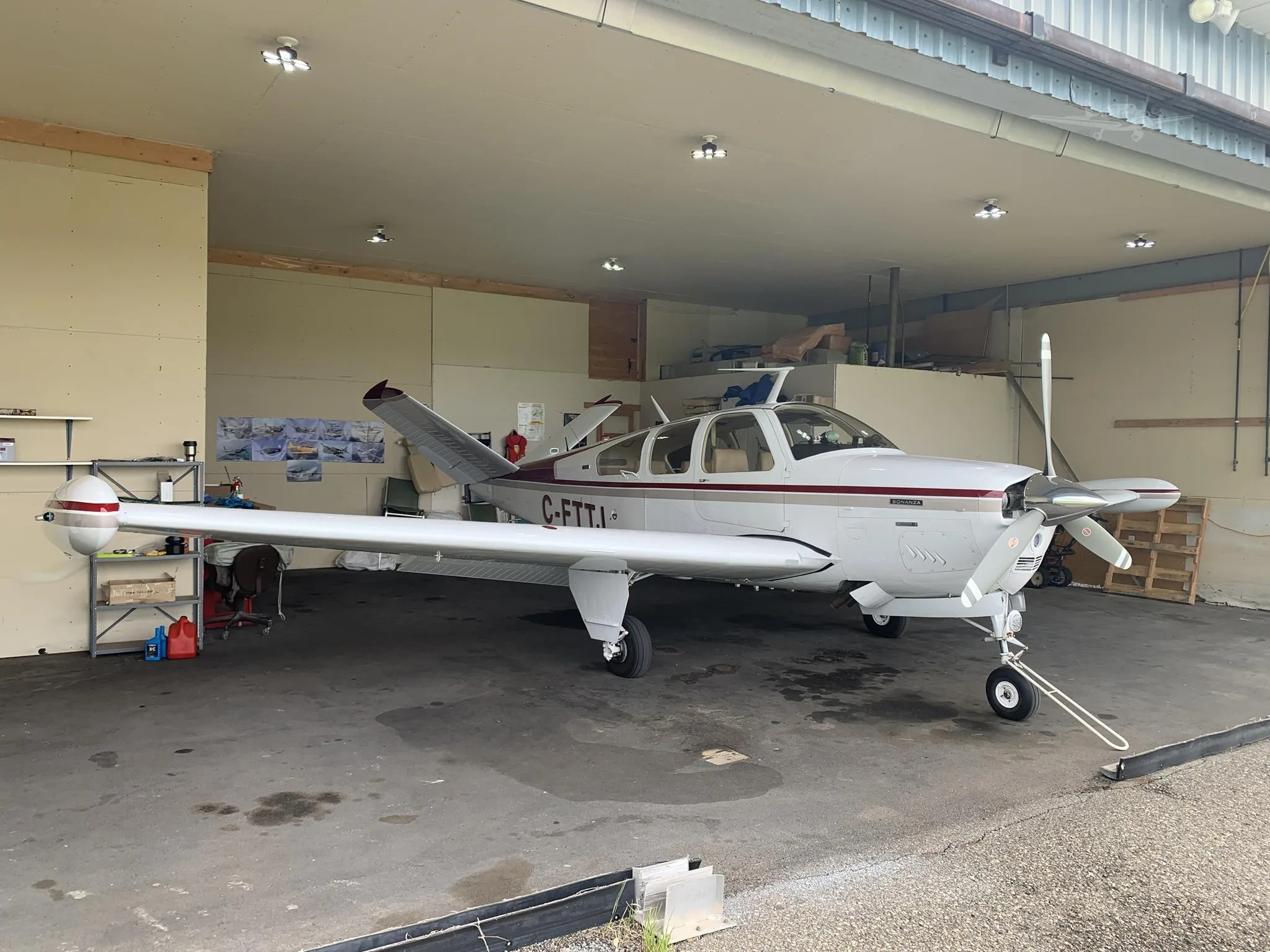 Exterior view of a 1975 BEECHCRAFT V35B BONANZA, C-FTTJ.