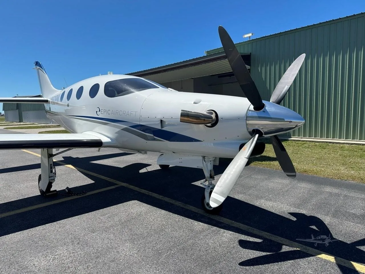 Exterior view of a 2020 EPIC E1000, N52PM.
