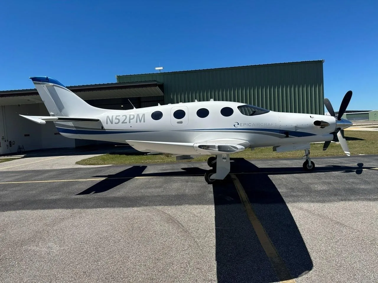 Exterior view of a 2020 EPIC E1000, N52PM.