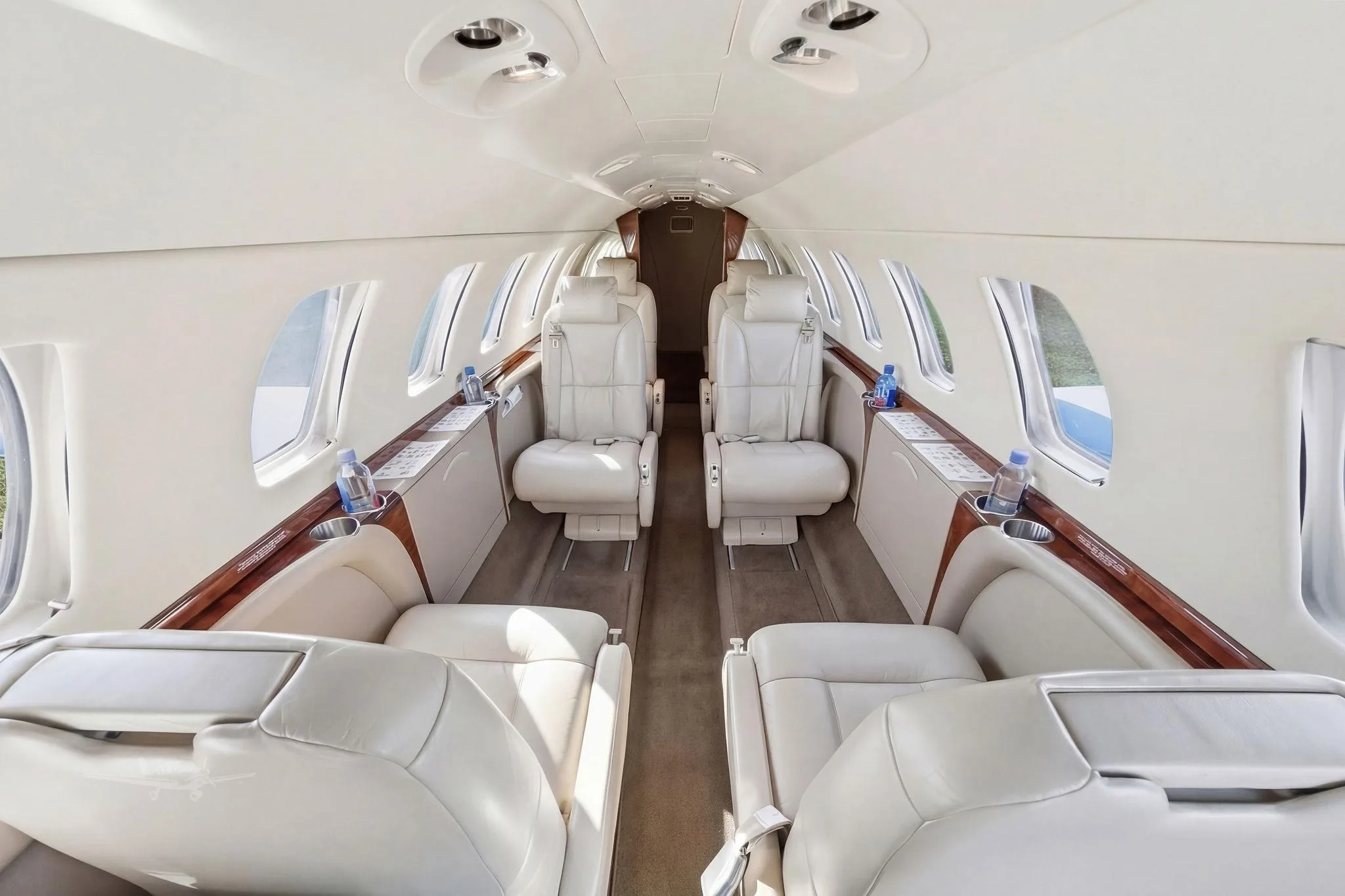 Cabin interior of a 2007 CESSNA CITATION CJ3.