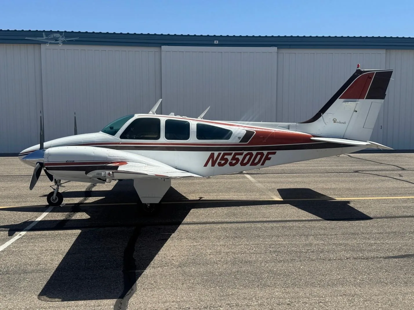 Exterior view of a 1978 BEECHCRAFT B55 BARON, N550DF.