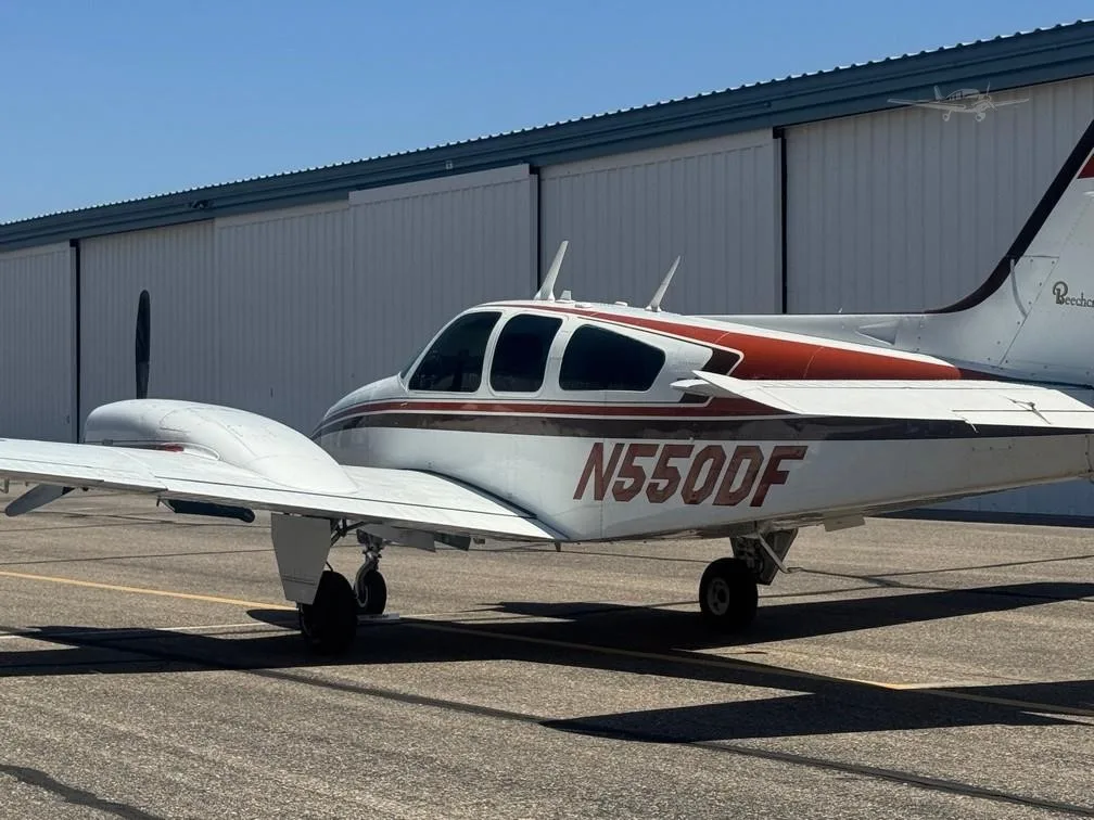 Exterior view of a 1978 BEECHCRAFT B55 BARON, N550DF.