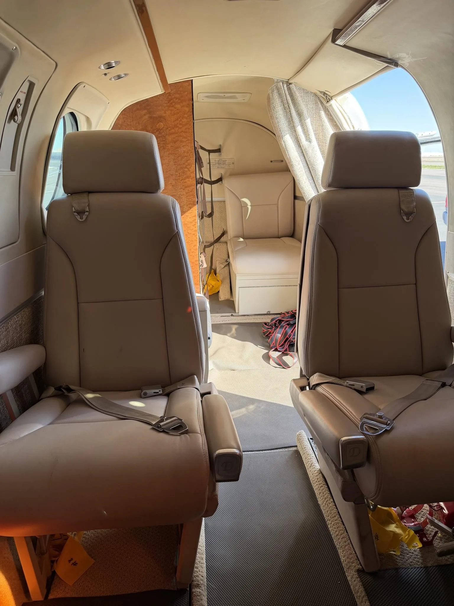 Cabin interior of a 1979 BEECHCRAFT KING AIR C90.