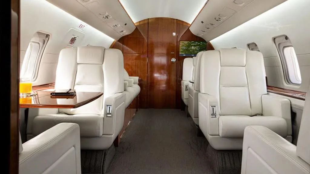 2004 Bombardier Challenger 604