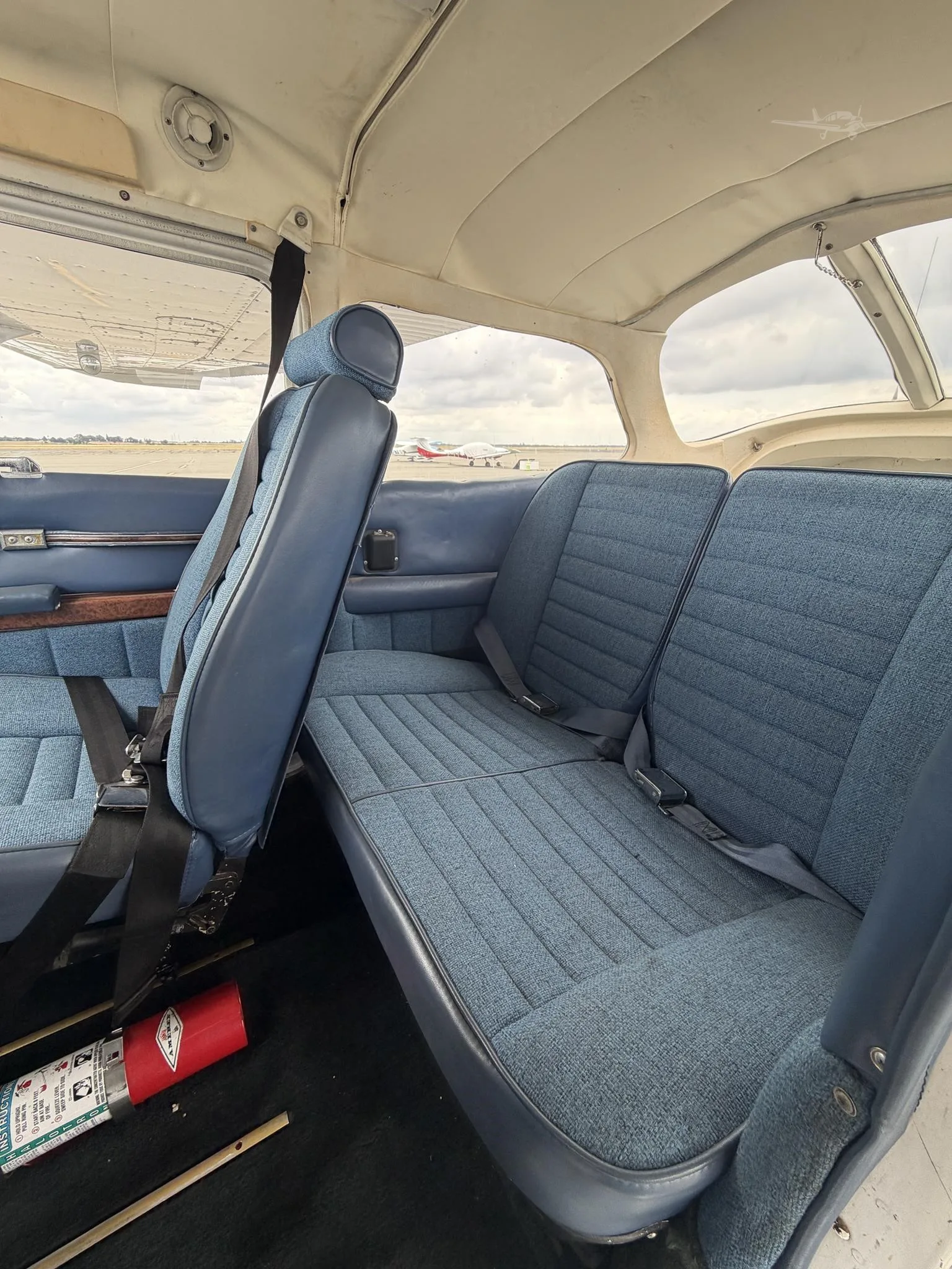 Cabin interior of a 1980 CESSNA 172RG CUTLASS.