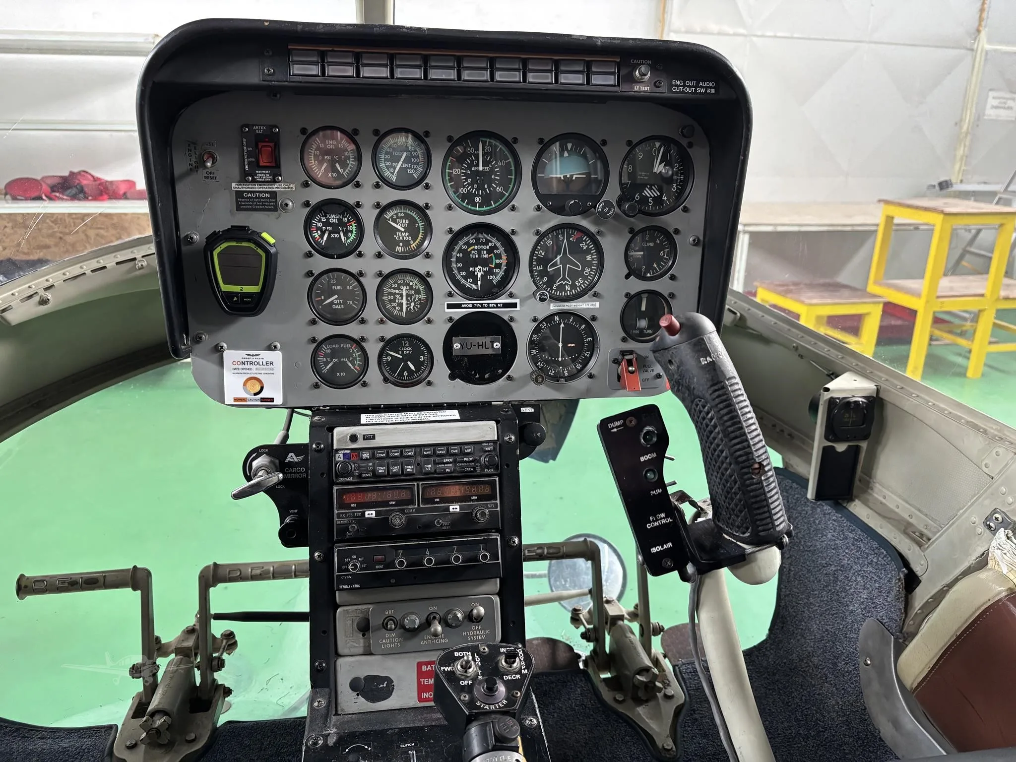 Cockpit and instrument panel of a 1981 BELL 206B III.