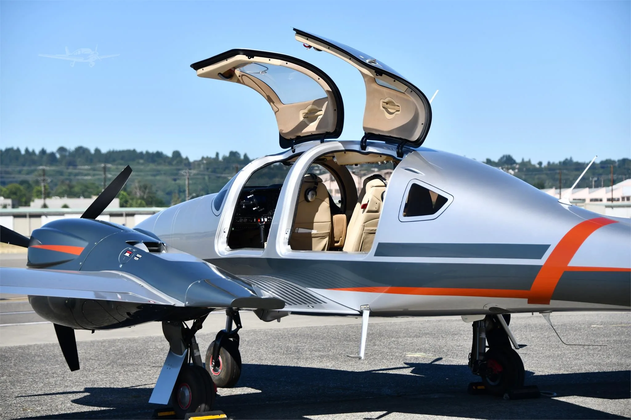 2020 DIAMOND DA62