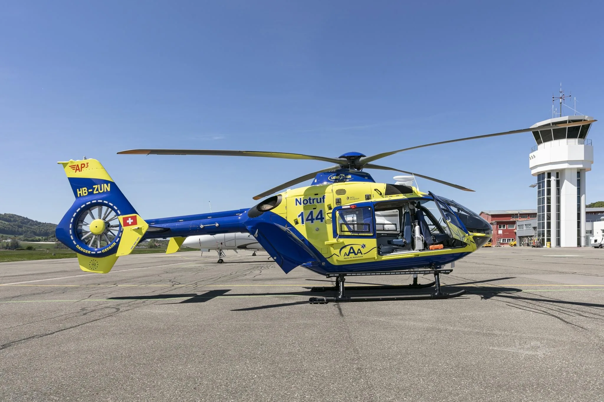 Exterior view of a 2009 EUROCOPTER EC135P2+, HB-ZUN.