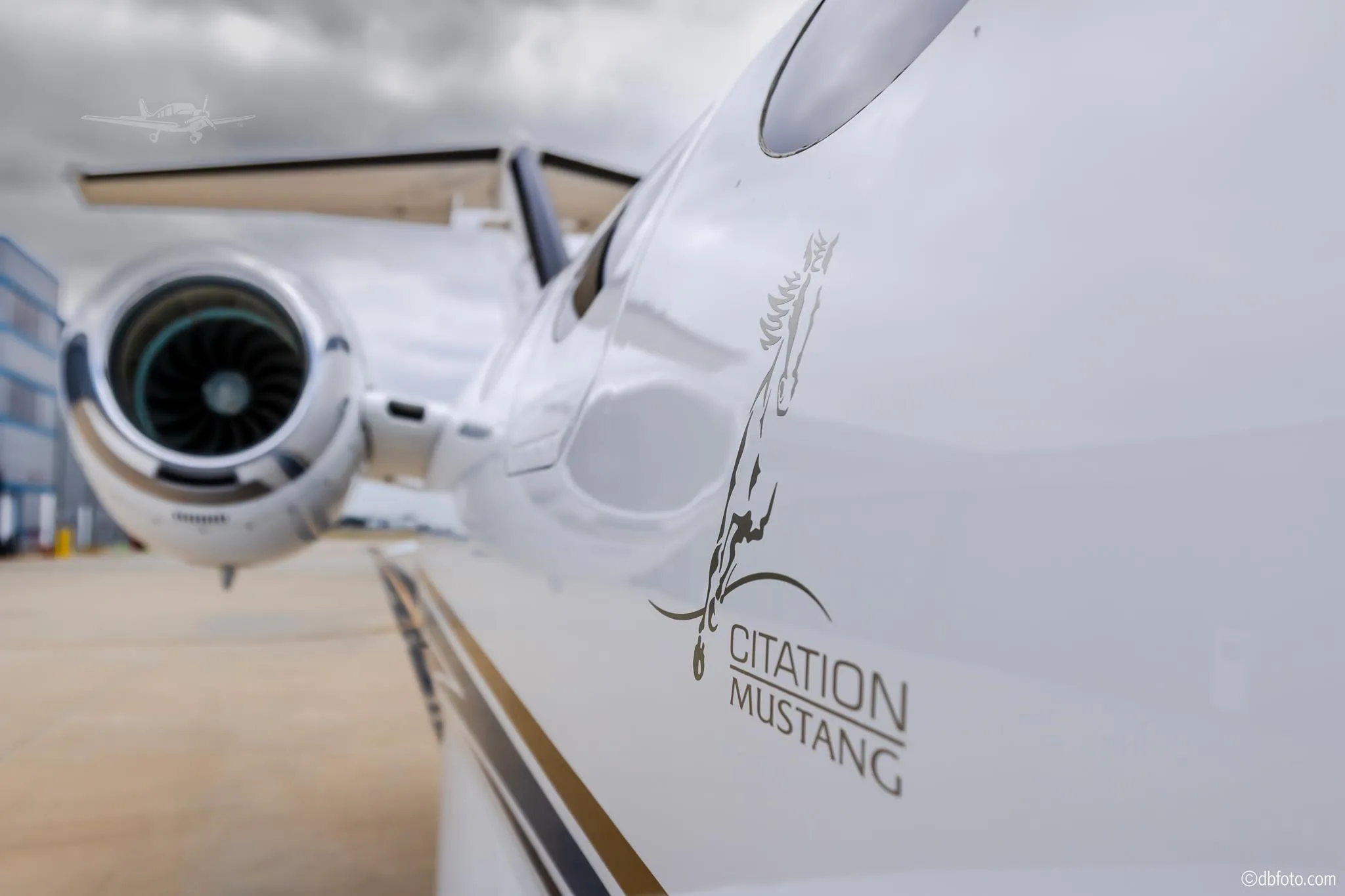 Exterior view of a 2010 CESSNA CITATION MUSTANG, N510GE.