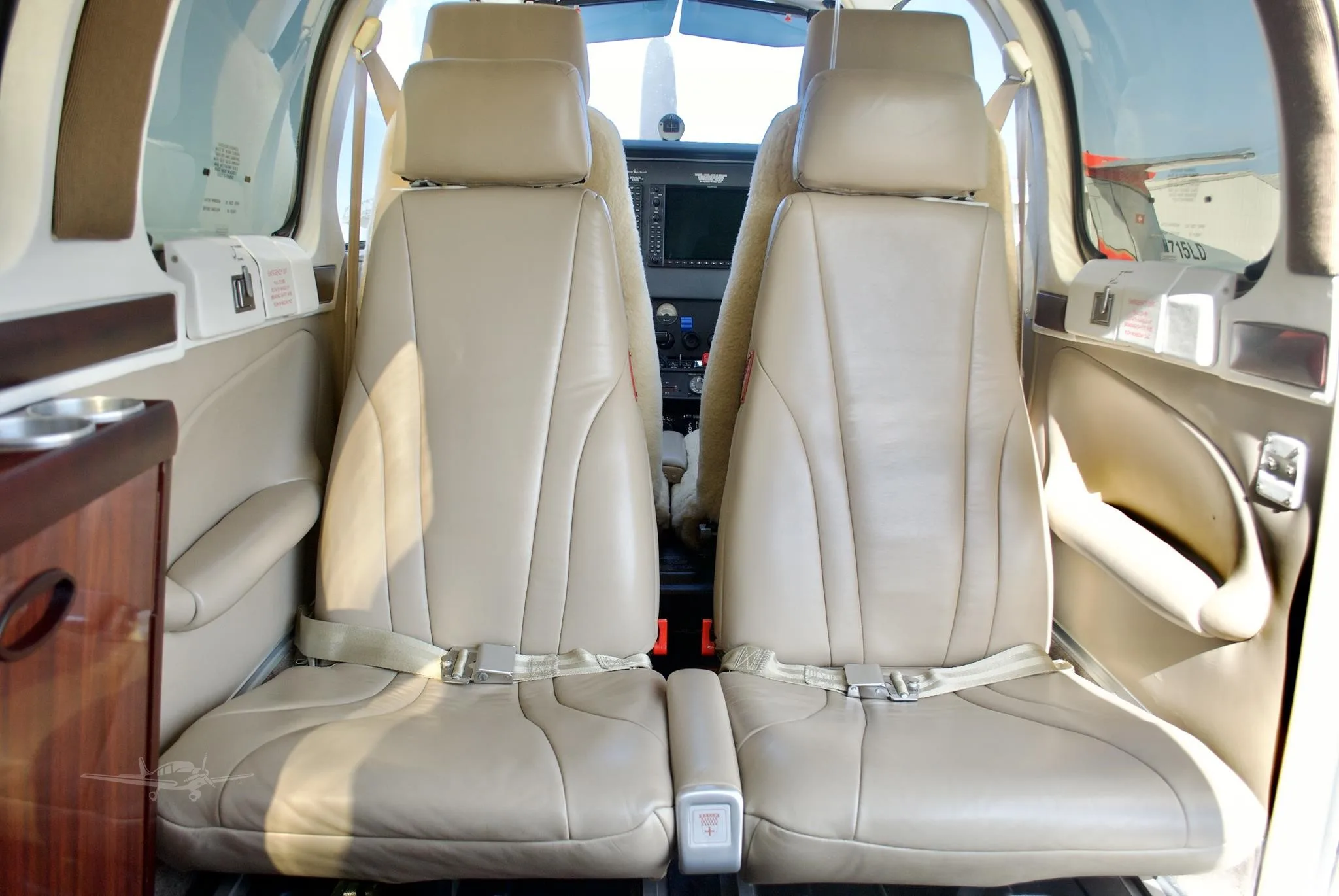Cabin interior of a 2008 BEECHCRAFT G36 BONANZA.