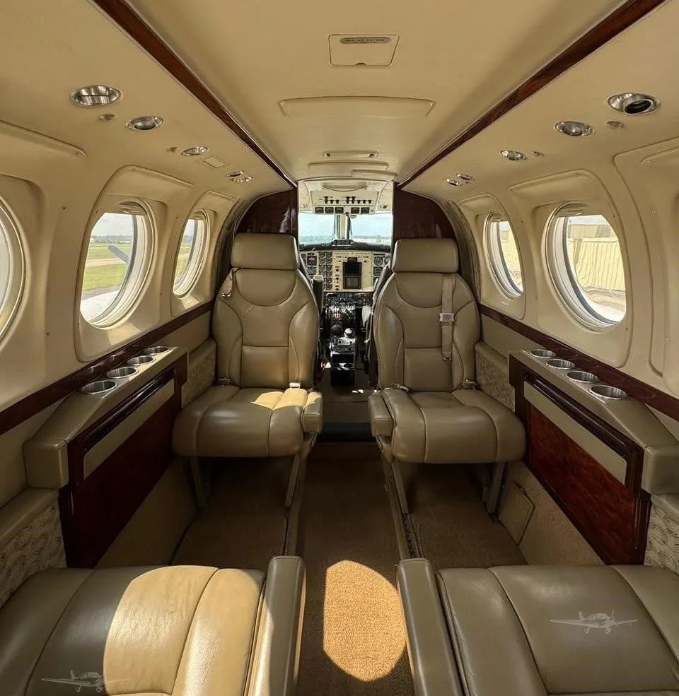 Cabin interior of a 1981 BEECHCRAFT KING AIR F90.