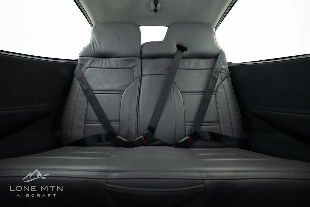 Cabin interior of a 2023 CIRRUS SR22-G6 TURBO.