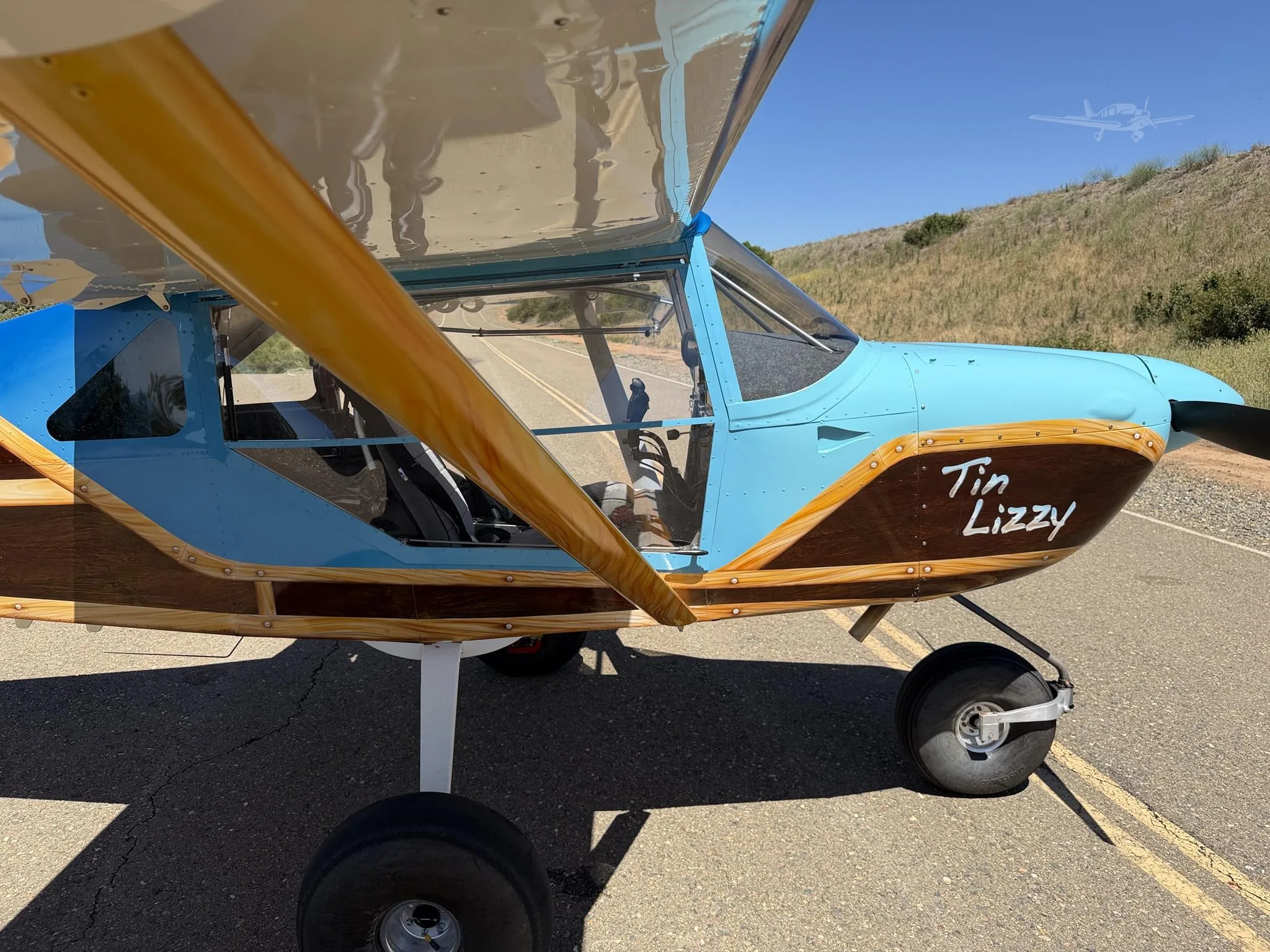 Exterior view of a 2021 RANS S-21 OUTBOUND, N321LM.