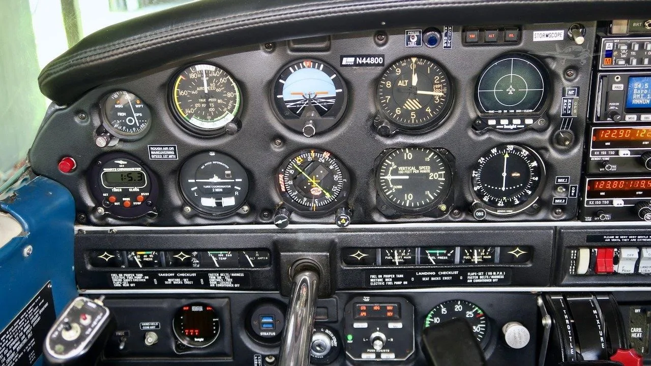 1975 Piper Archer