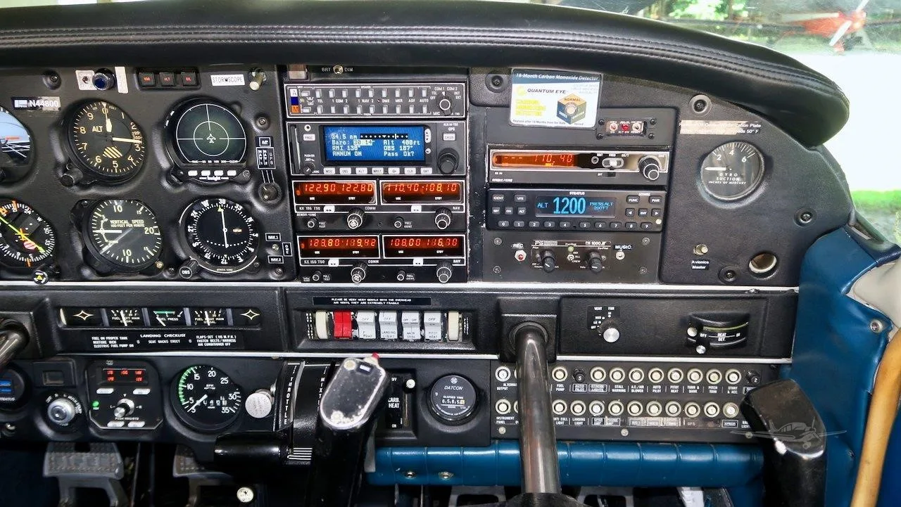 1975 Piper Archer