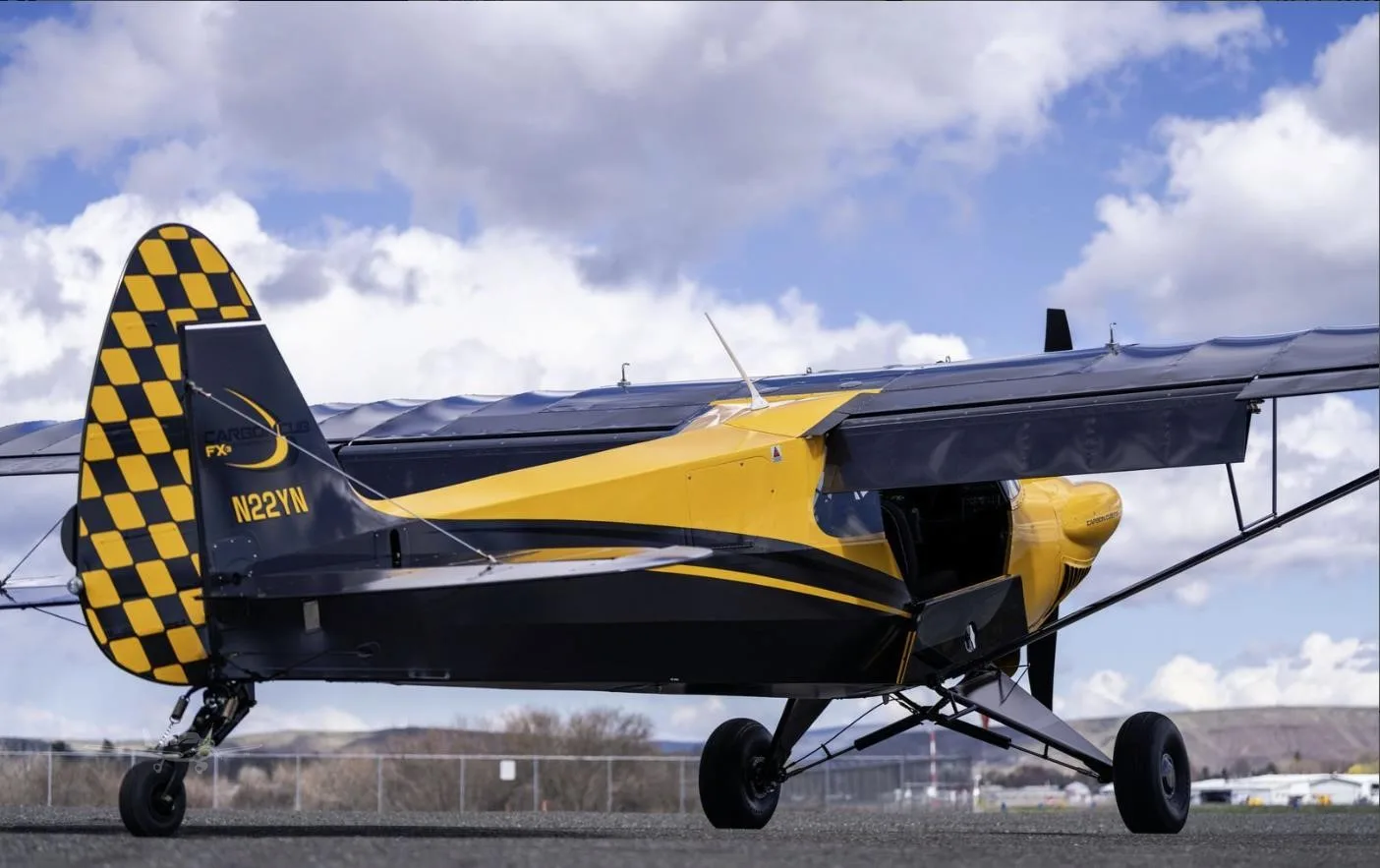 Marketing image of a 2022 CUBCRAFTERS CARBON CUB FX-3.