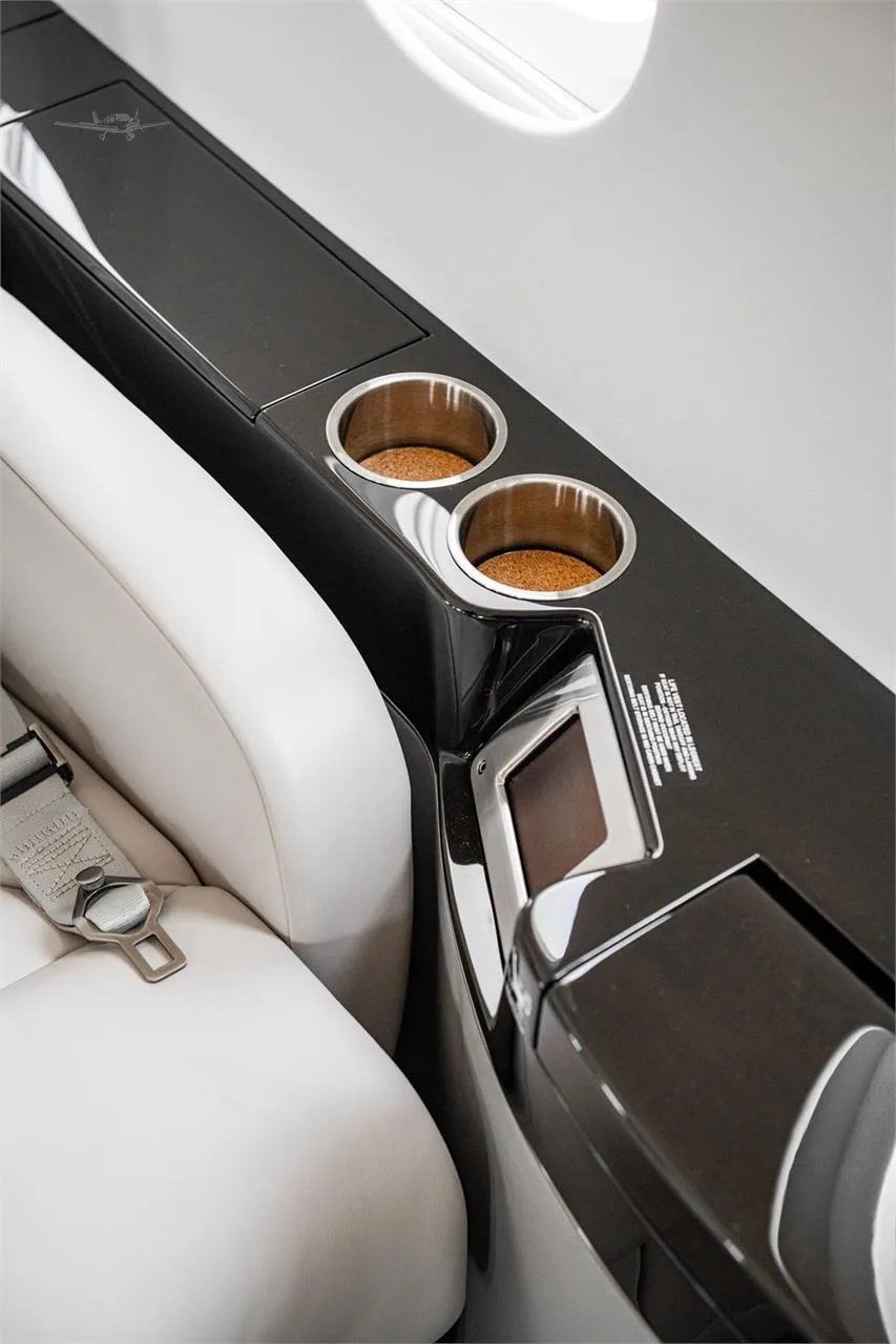 2010 Dassault Falcon 900DX