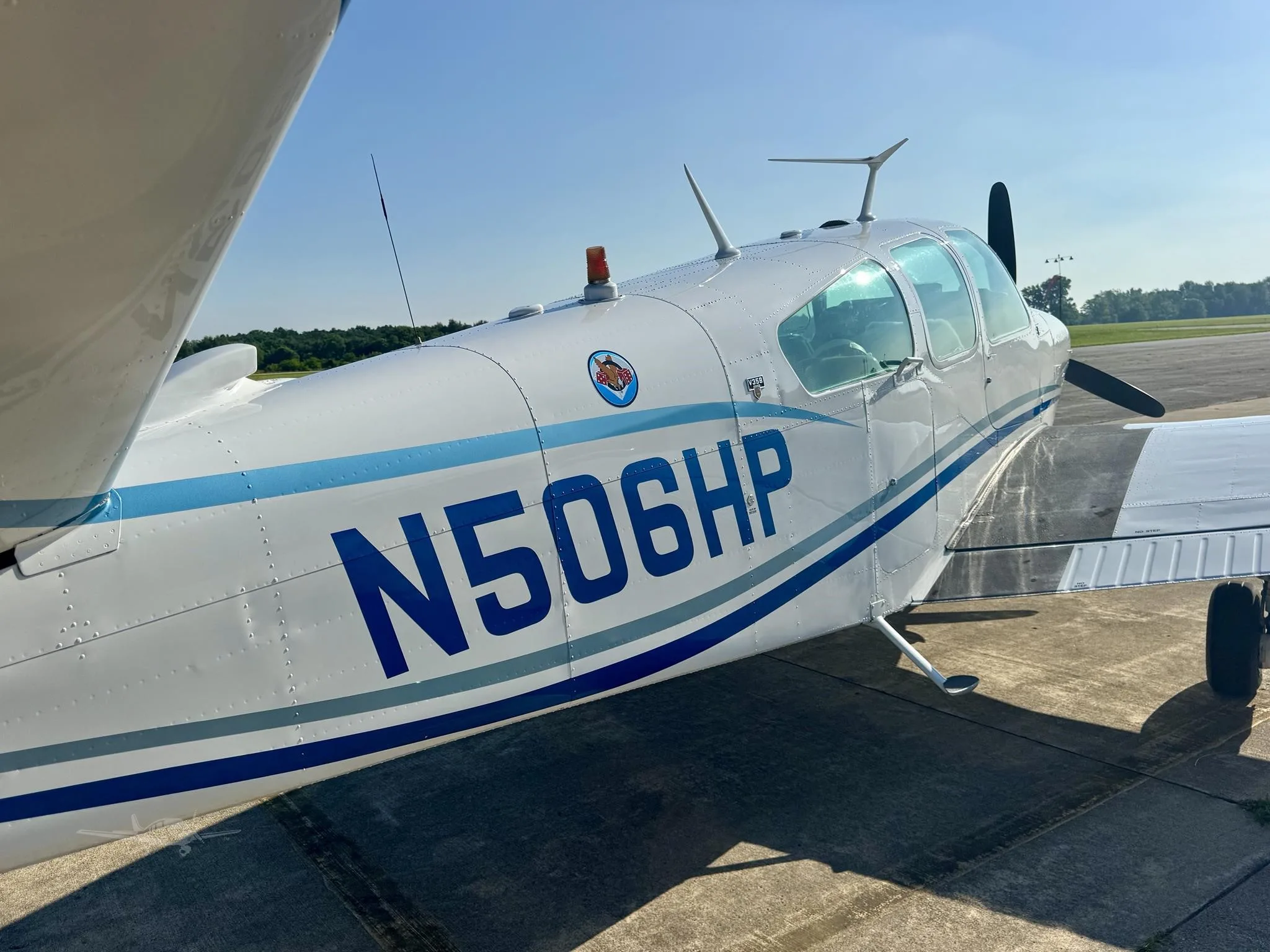 Exterior view of a 1970 BEECHCRAFT V35B BONANZA, N506HP.