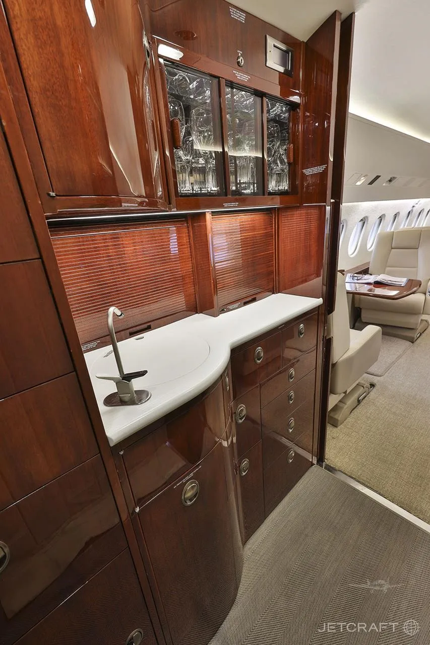 Cabin interior of a 2005 DASSAULT FALCON 2000LX.