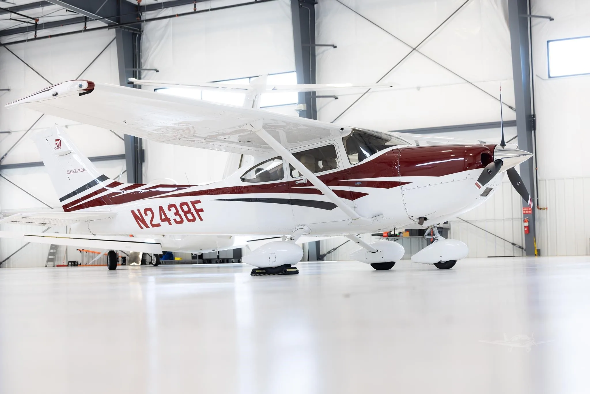 2006 CESSNA 182T SKYLANE