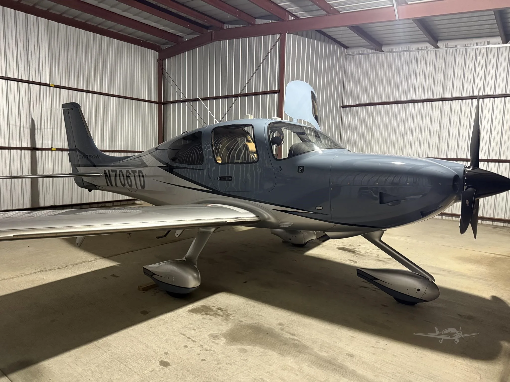 Exterior view of a 2020 CIRRUS SR22-G6 TURBO, N706TD.