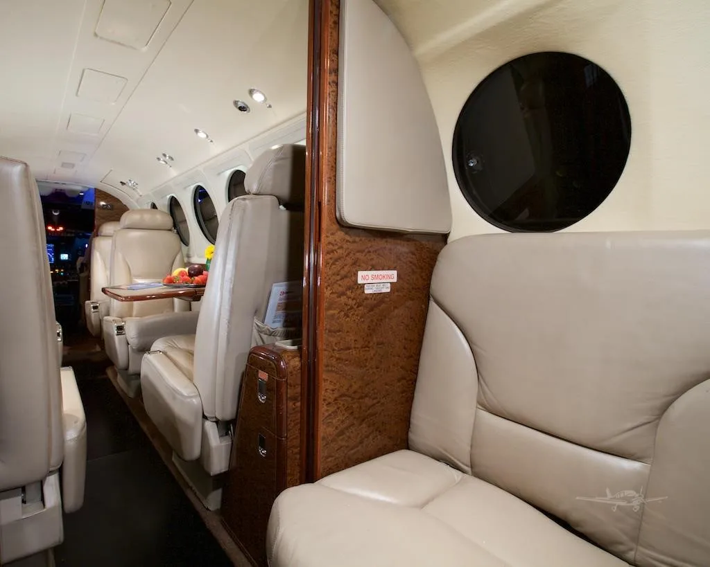 Cabin interior of a 2008 BEECHCRAFT KING AIR B200GT.