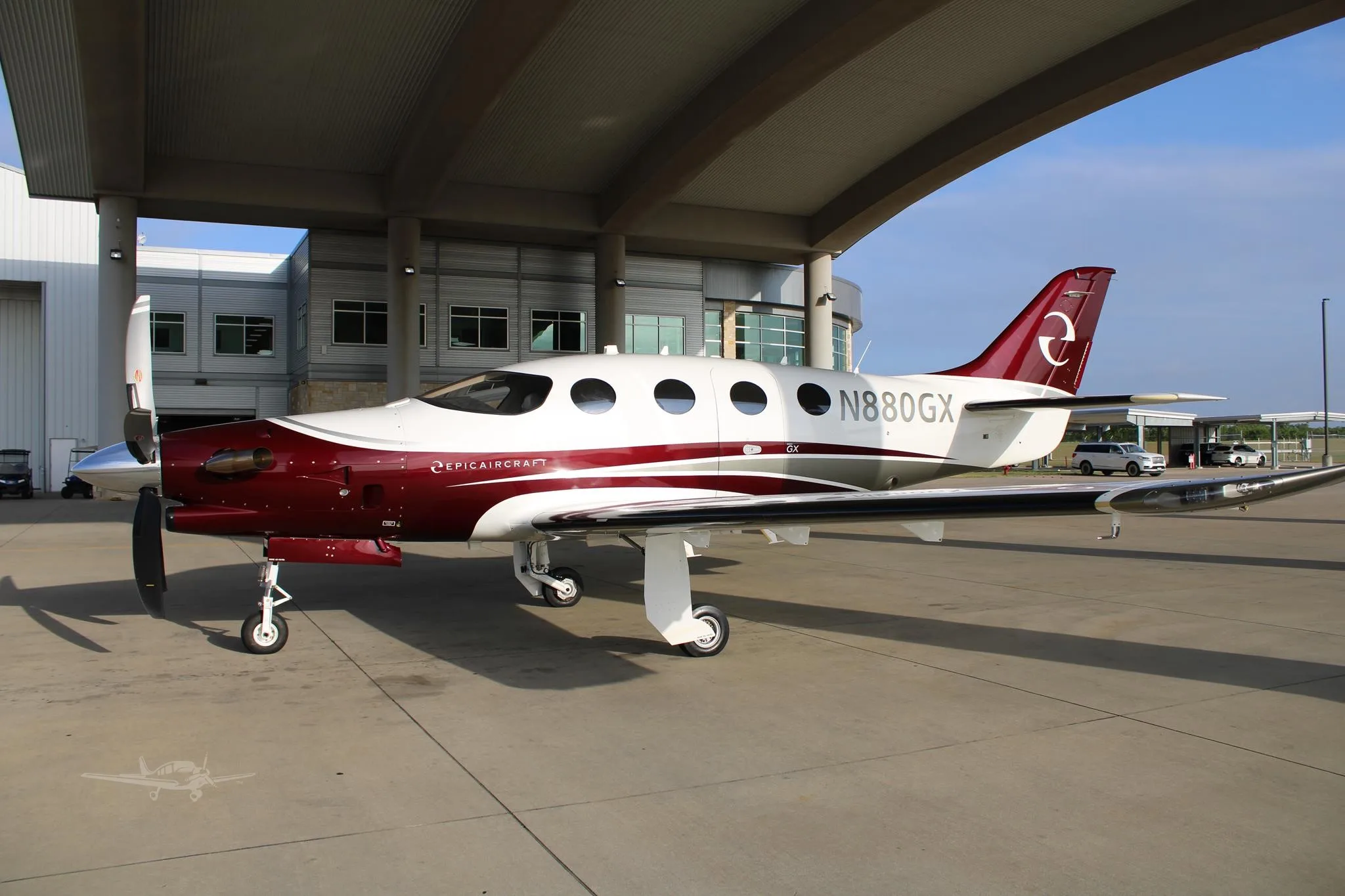 Exterior view of a 2024 EPIC E1000 GX, N880GX.