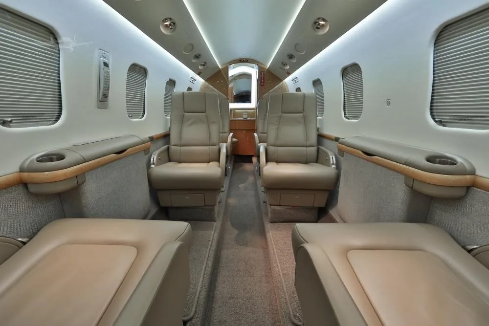 Cabin interior of a 2001 ASTRA/GULFSTREAM ASTRA SPX.
