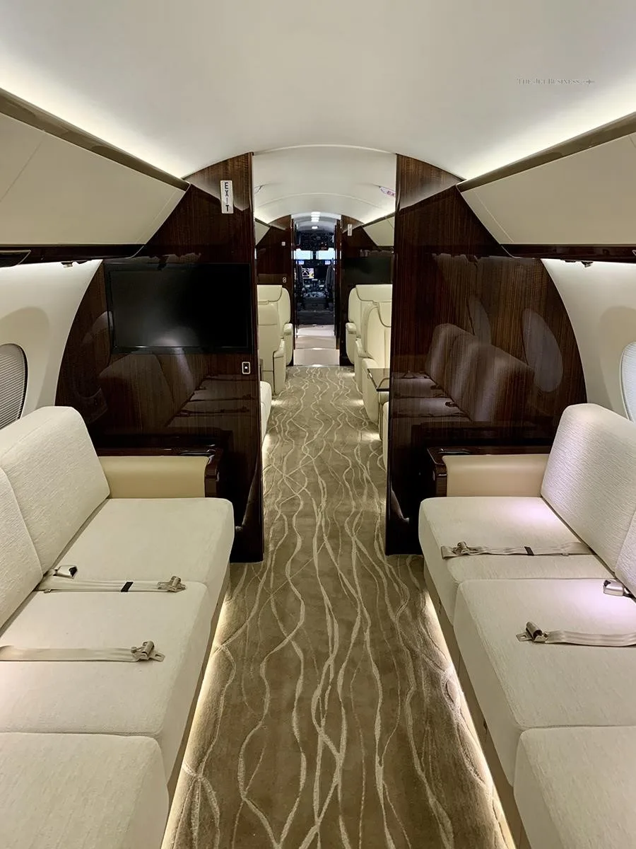 Cabin interior of a 2019 GULFSTREAM G650ER.