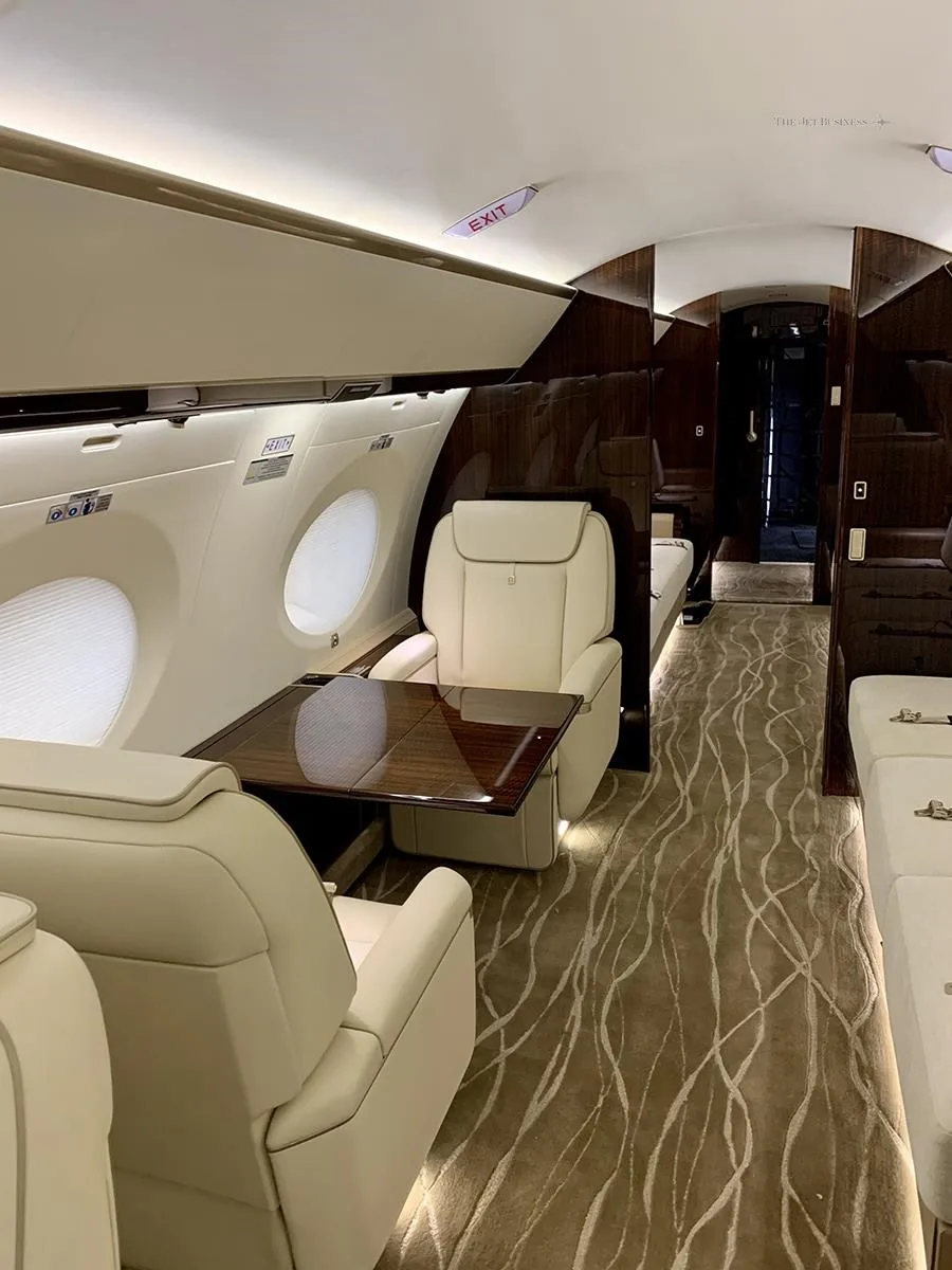Cabin interior of a 2019 GULFSTREAM G650ER.