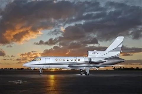 Exterior view of a 1988 DASSAULT FALCON 50, N177MJ.