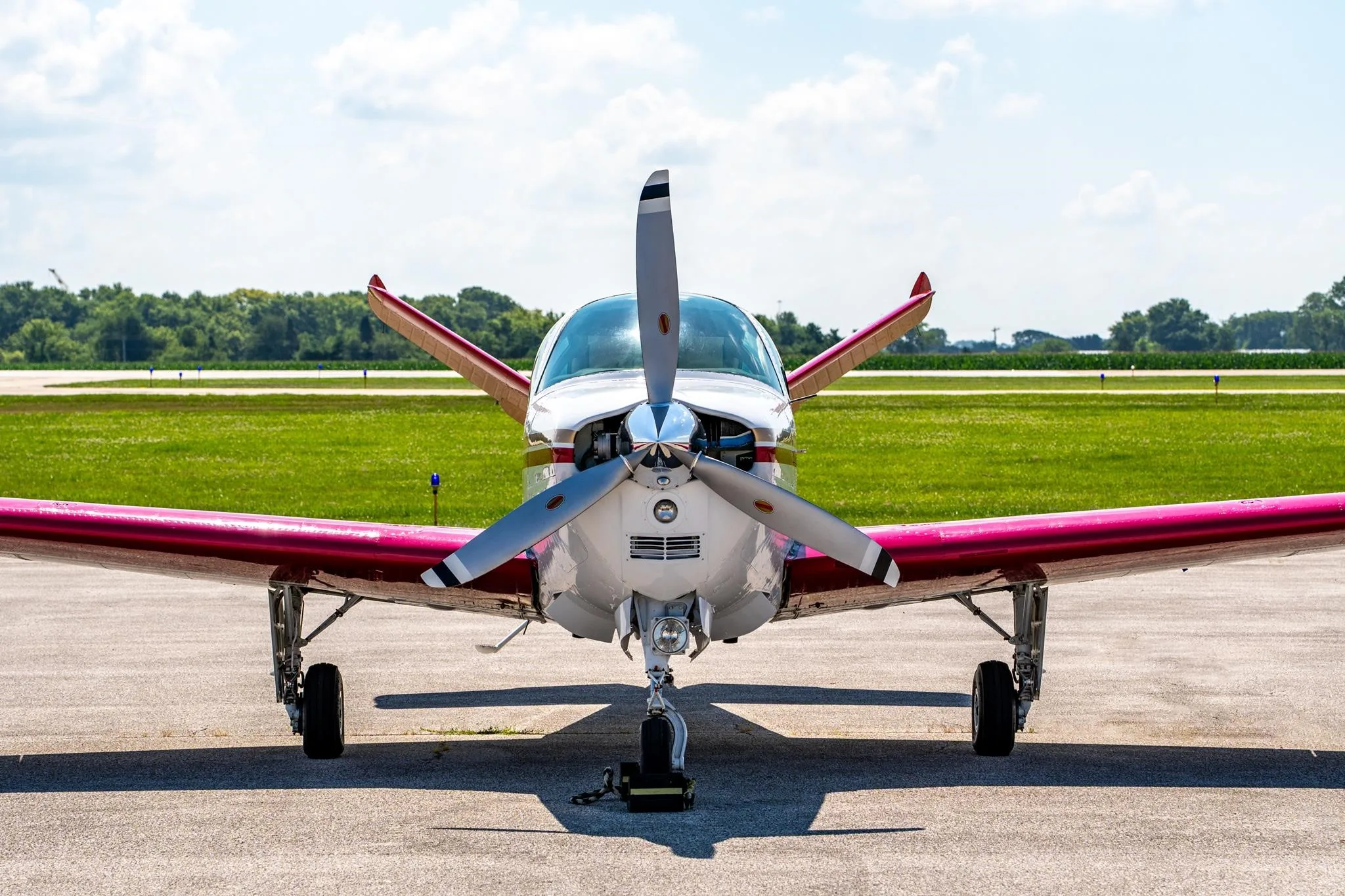 Exterior view of a 1964 BEECHCRAFT S35 BONANZA, N999GT.