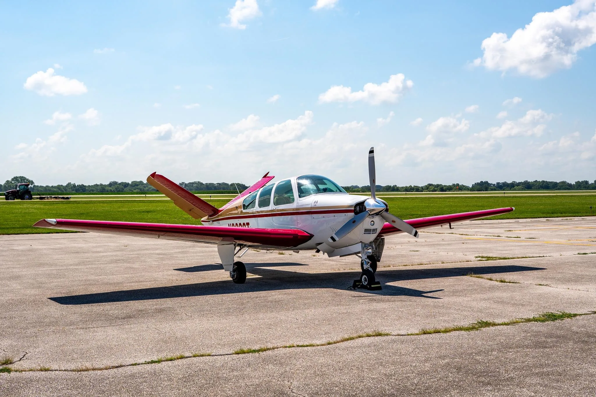 Exterior view of a 1964 BEECHCRAFT S35 BONANZA, N999GT.