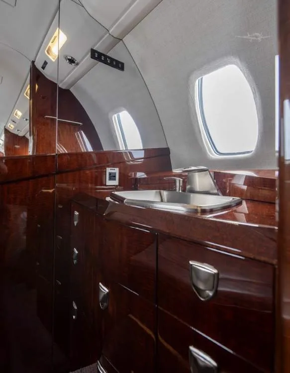Cabin interior of a 2015 CESSNA CITATION SOVEREIGN +.