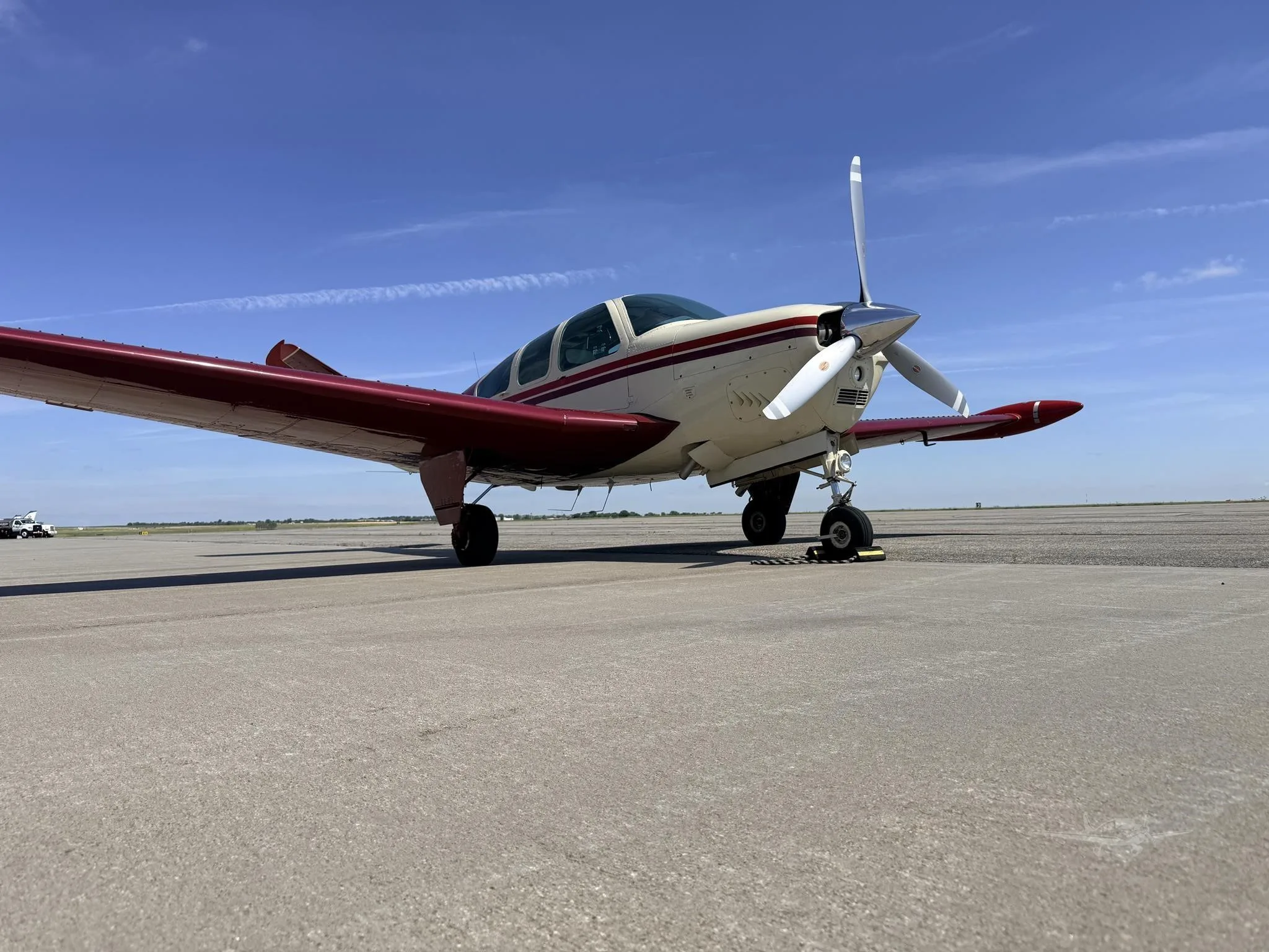 Exterior view of a 1968 BEECHCRAFT V35A BONANZA, N3041W.