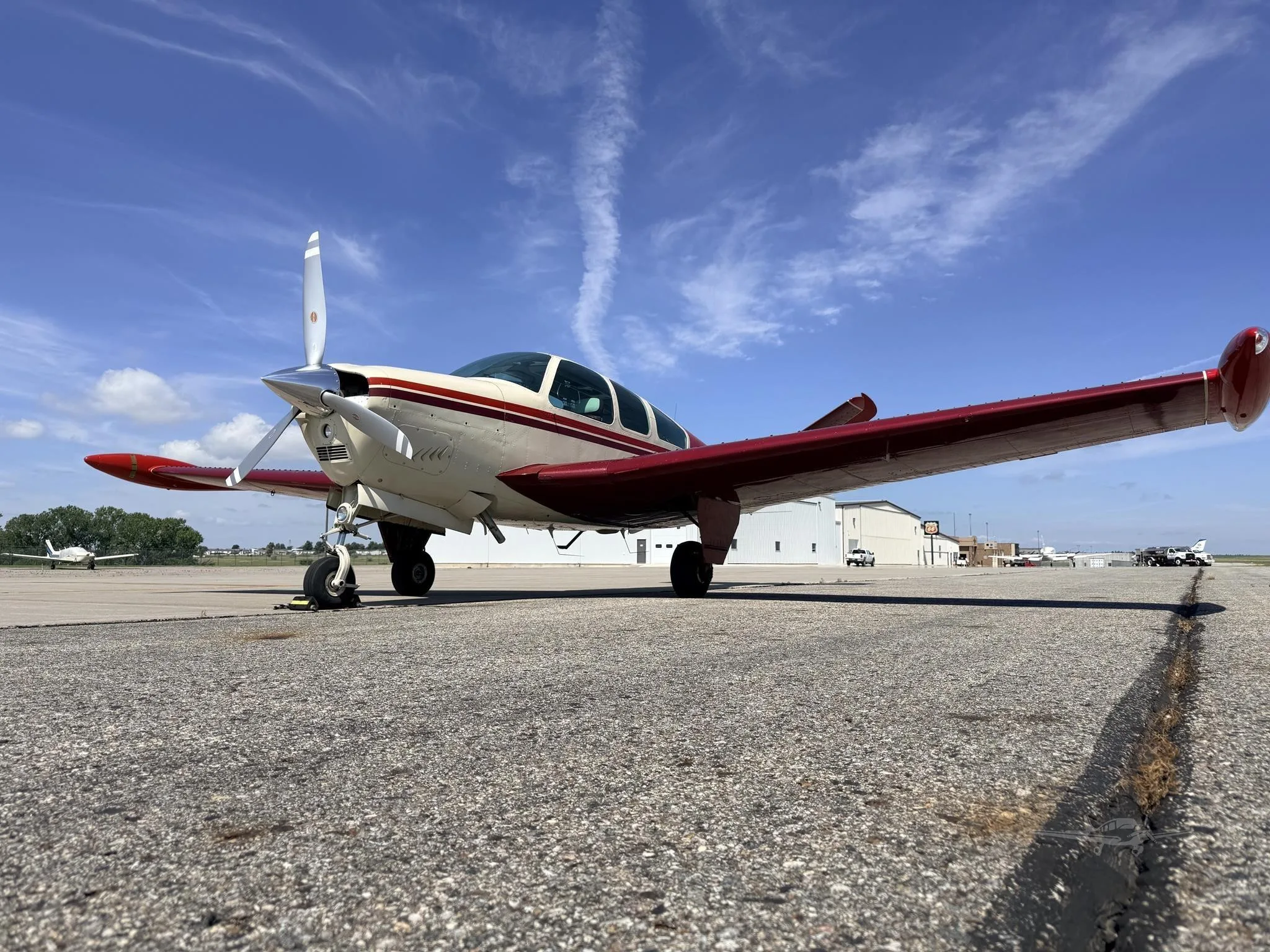 Exterior view of a 1968 BEECHCRAFT V35A BONANZA, N3041W.