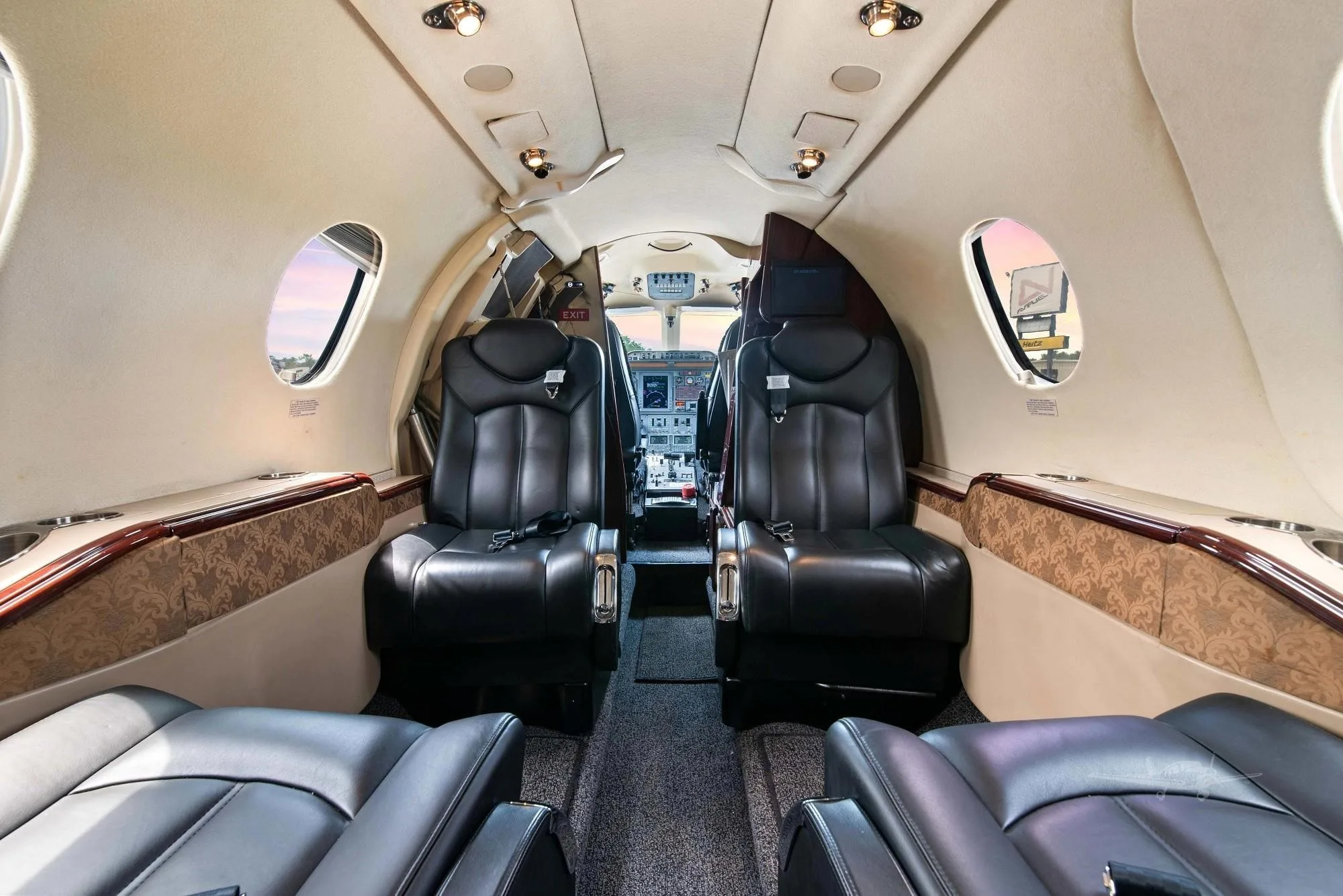Cabin interior of a 2006 BEECHCRAFT PREMIER IA.