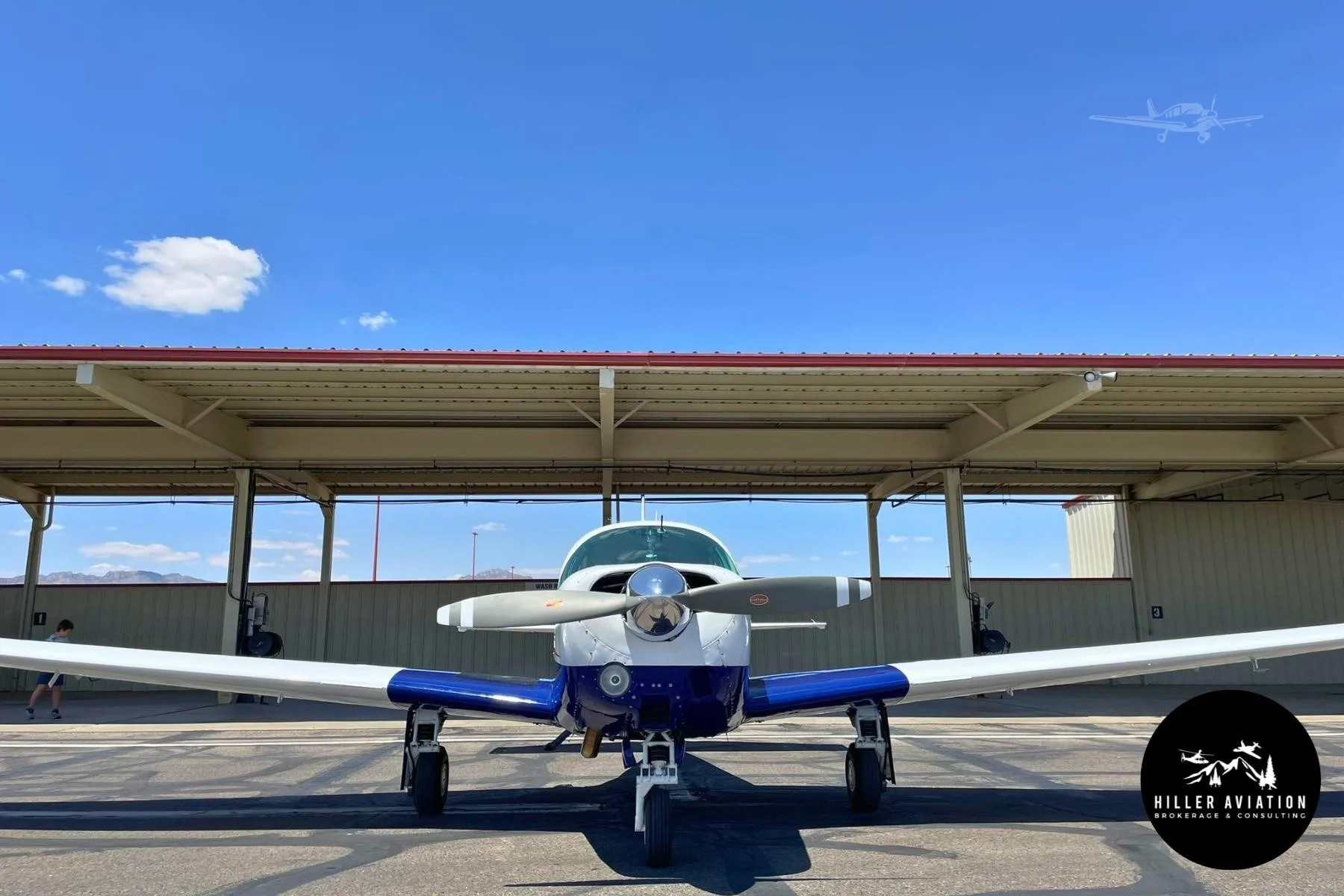 Exterior view of a 1962 MOONEY M20C MARK 21, N6223U.