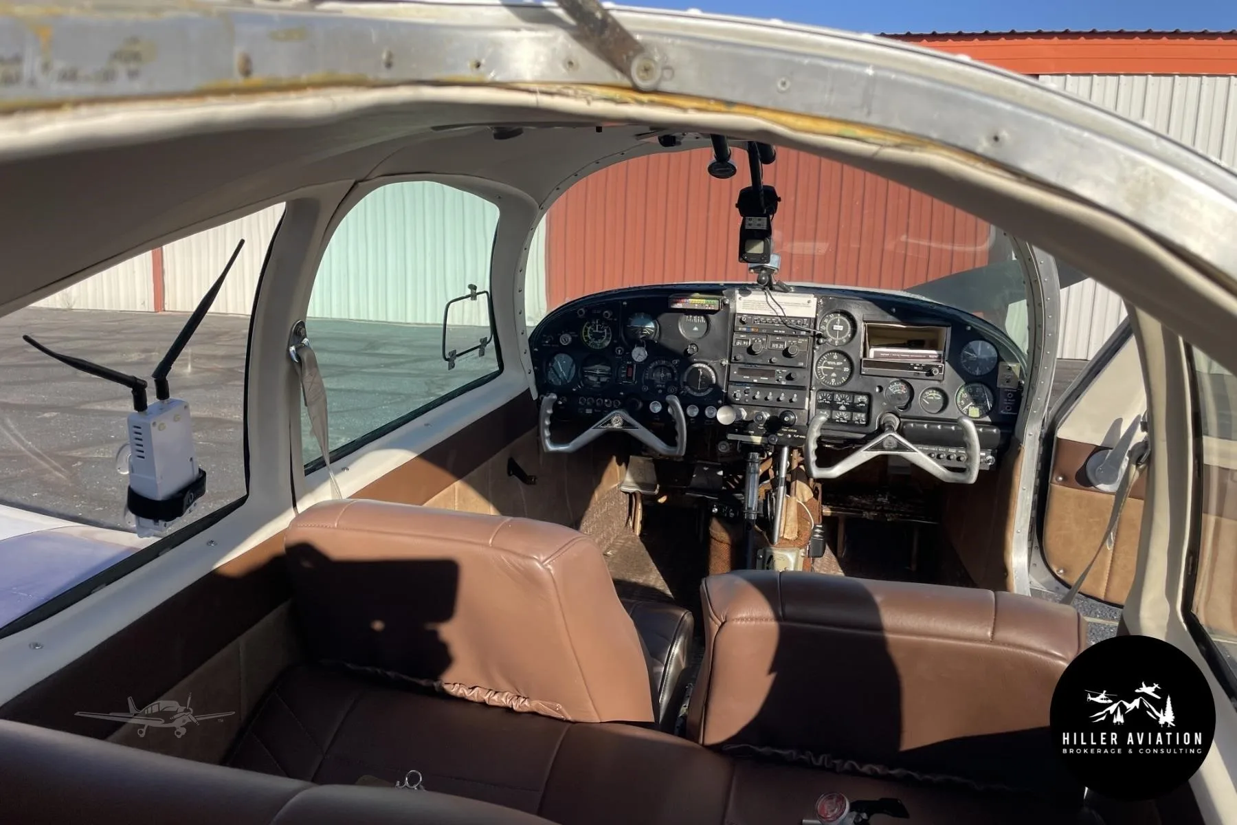 Cockpit and instrument panel of a 1962 MOONEY M20C MARK 21.
