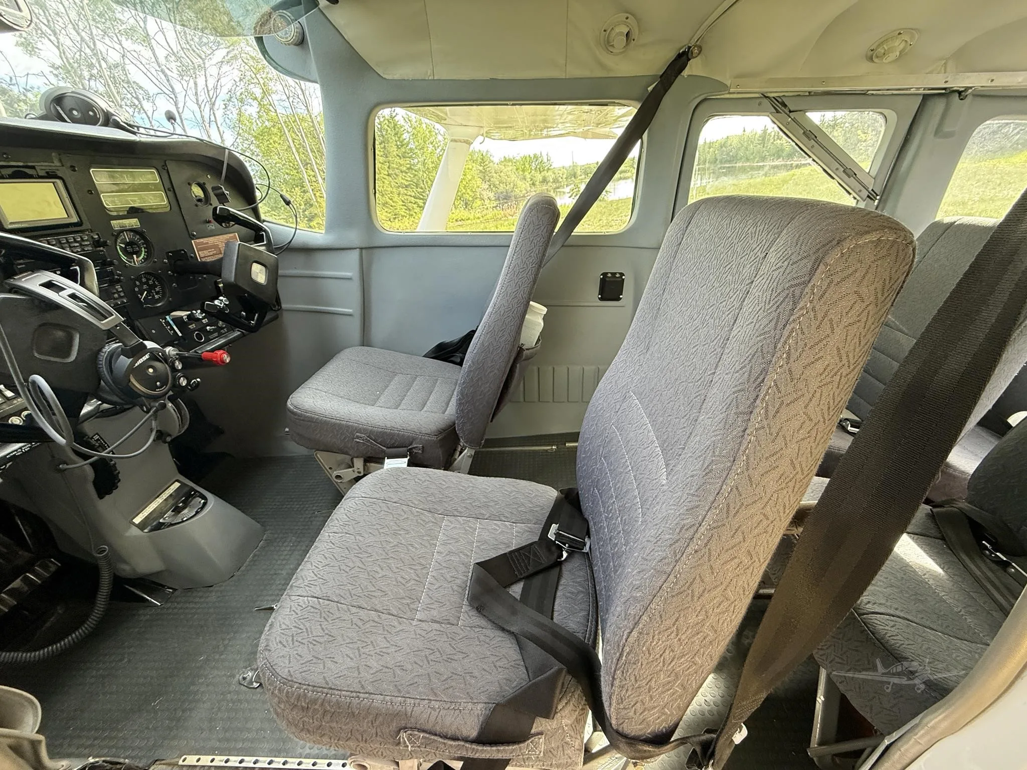 Cabin interior of a 1975 CESSNA U206F STATIONAIR.
