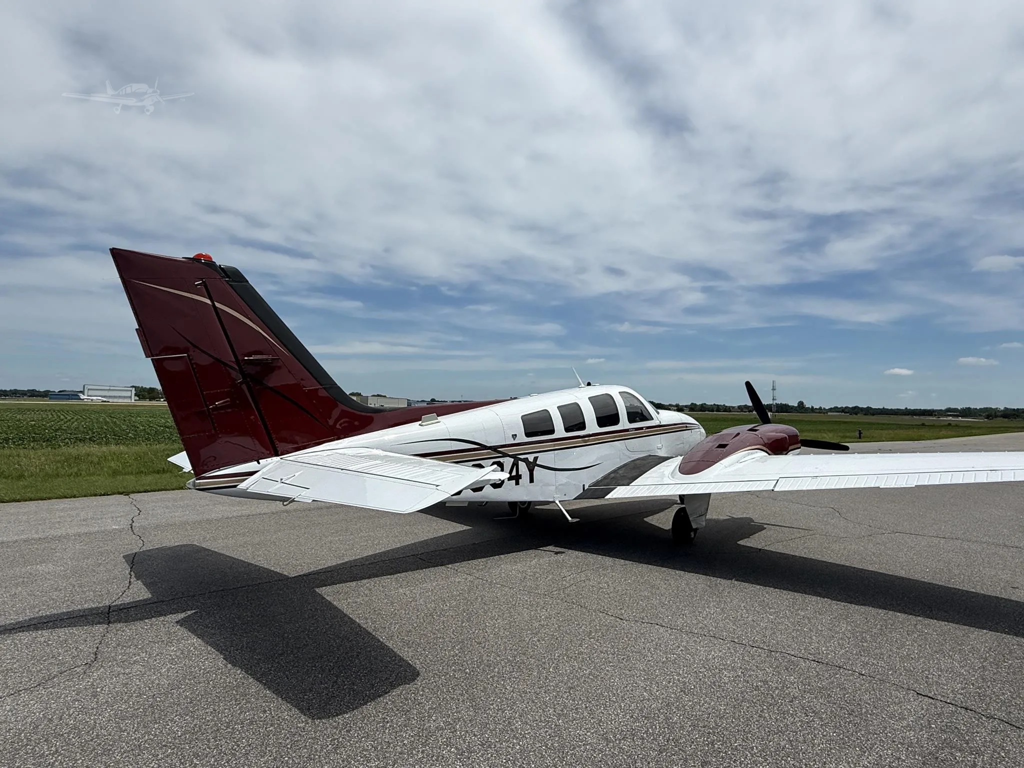 Exterior view of a 1980 BEECHCRAFT 58P BARON, N3684Y.