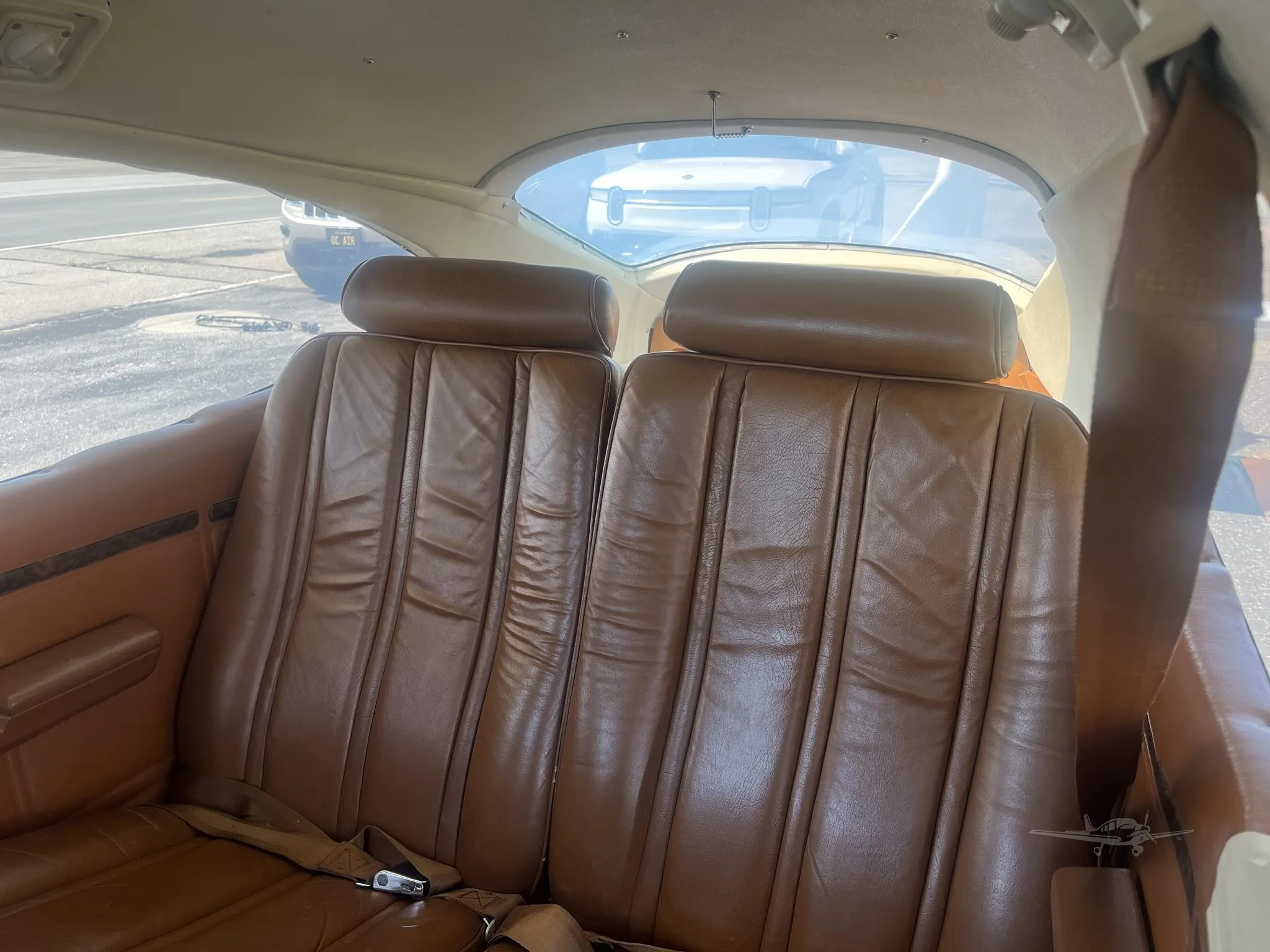 Cabin interior of a 1975 CESSNA 177RG.