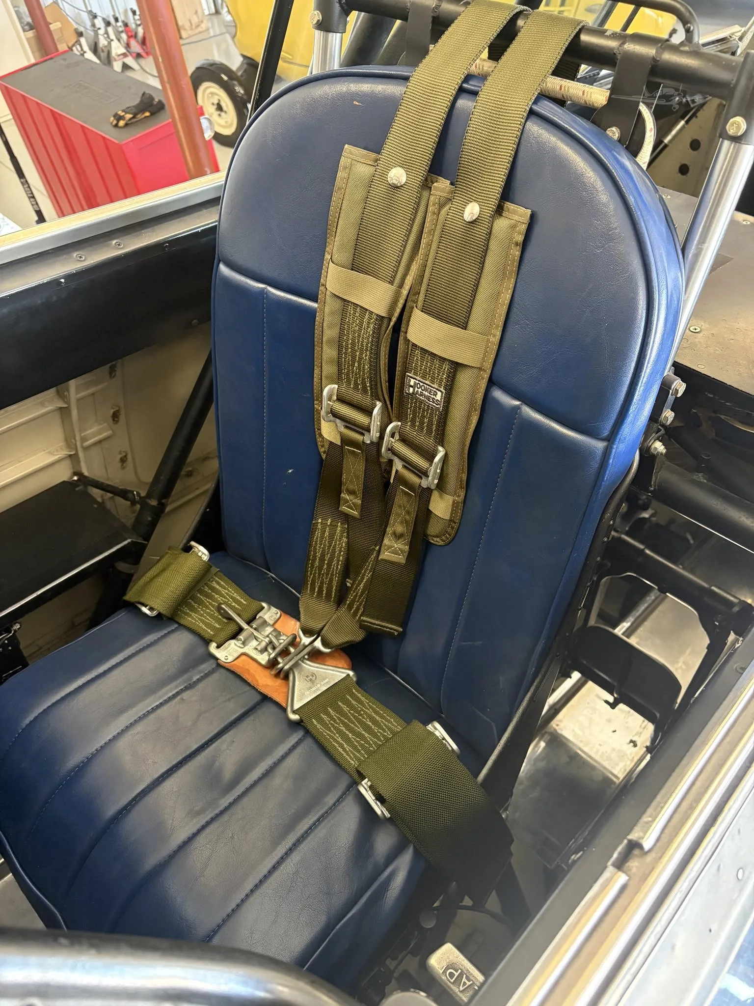 Cabin interior of a 1949 NORTH AMERICAN AT-6G.