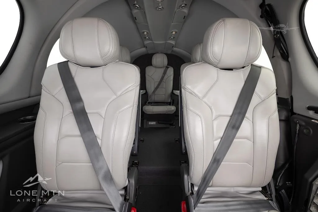 Cabin interior of a 2018 CIRRUS VISION SF50.