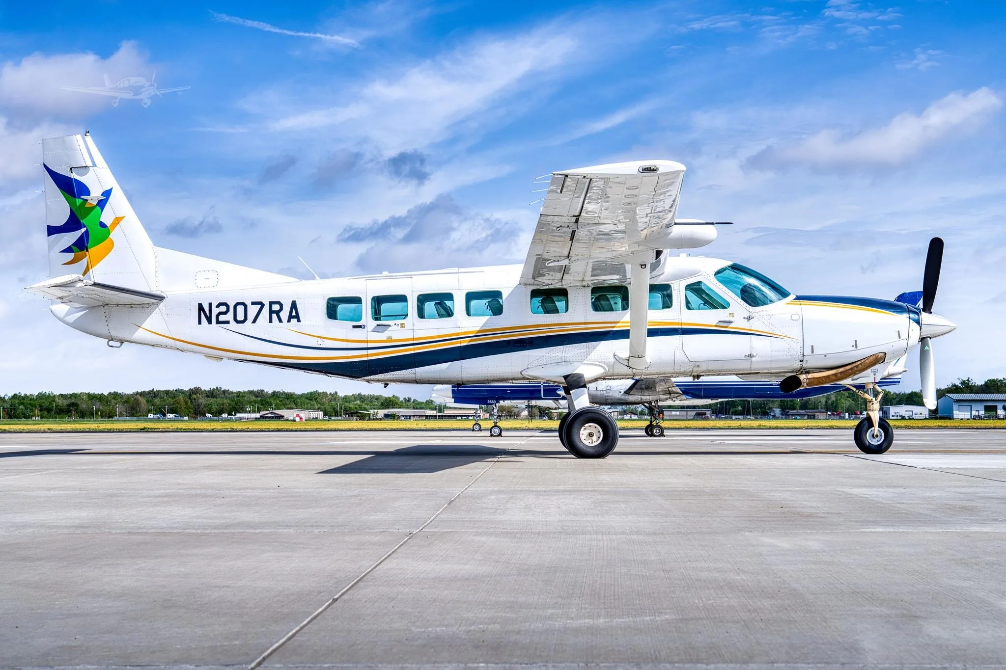 Exterior view of a 2014 CESSNA CARAVAN 208B GRAND EX, N207RA.