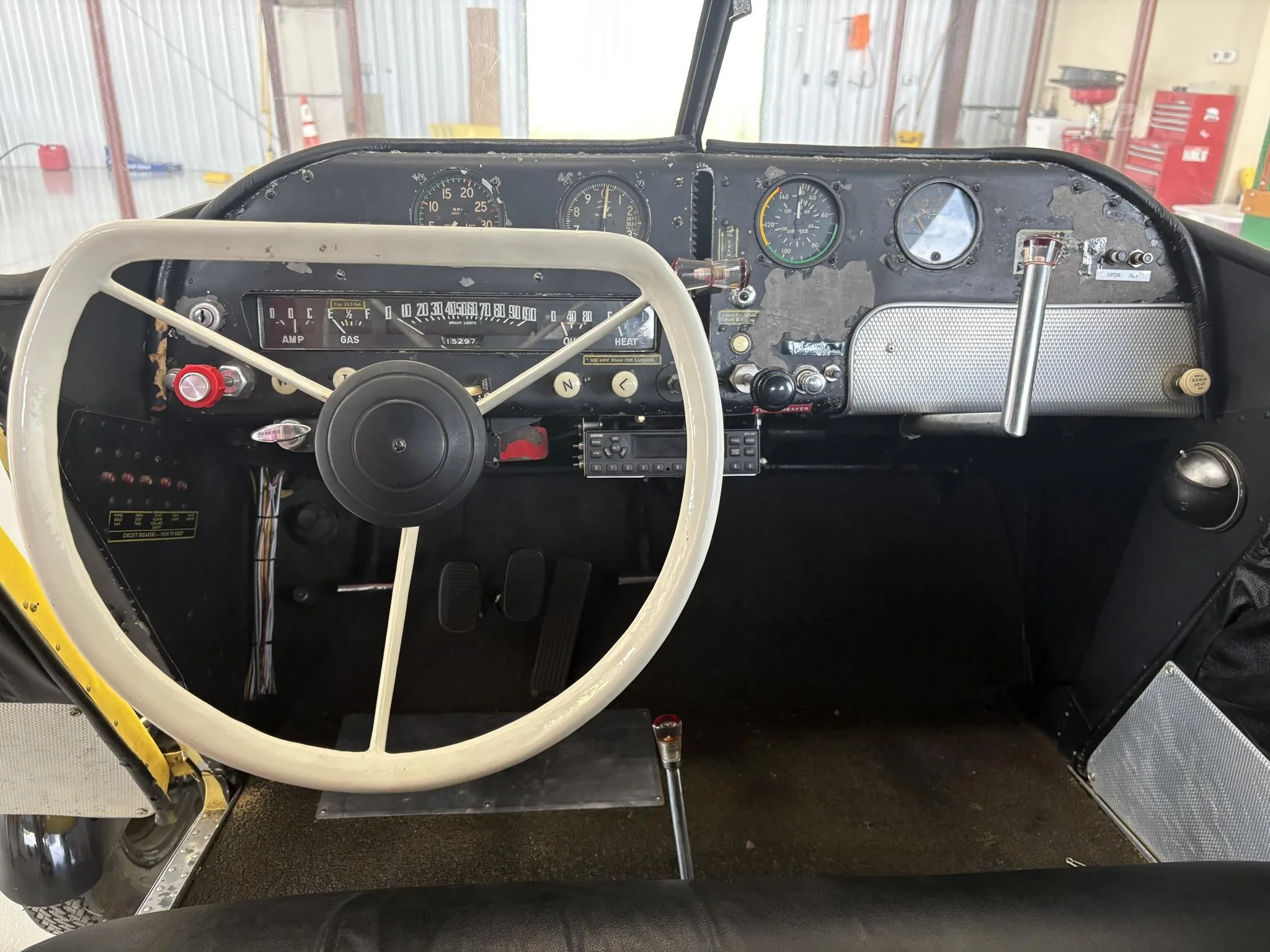Cockpit and instrument panel of a 1954 AEROCAR ONE.