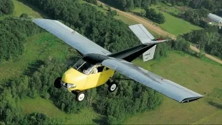Exterior view of a 1954 AEROCAR ONE.