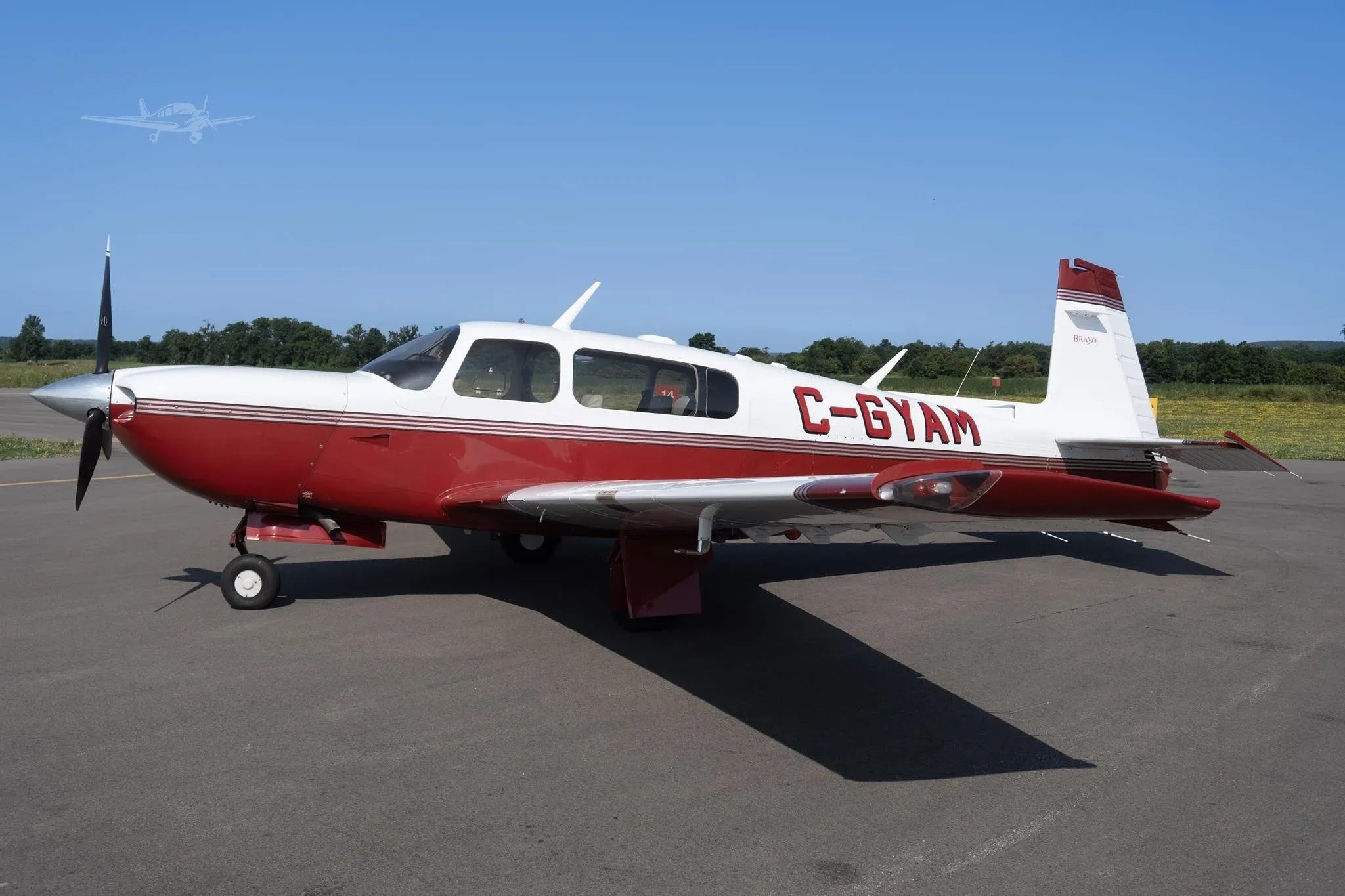 Exterior view of a 2001 MOONEY M20M BRAVO, C-GYAM.