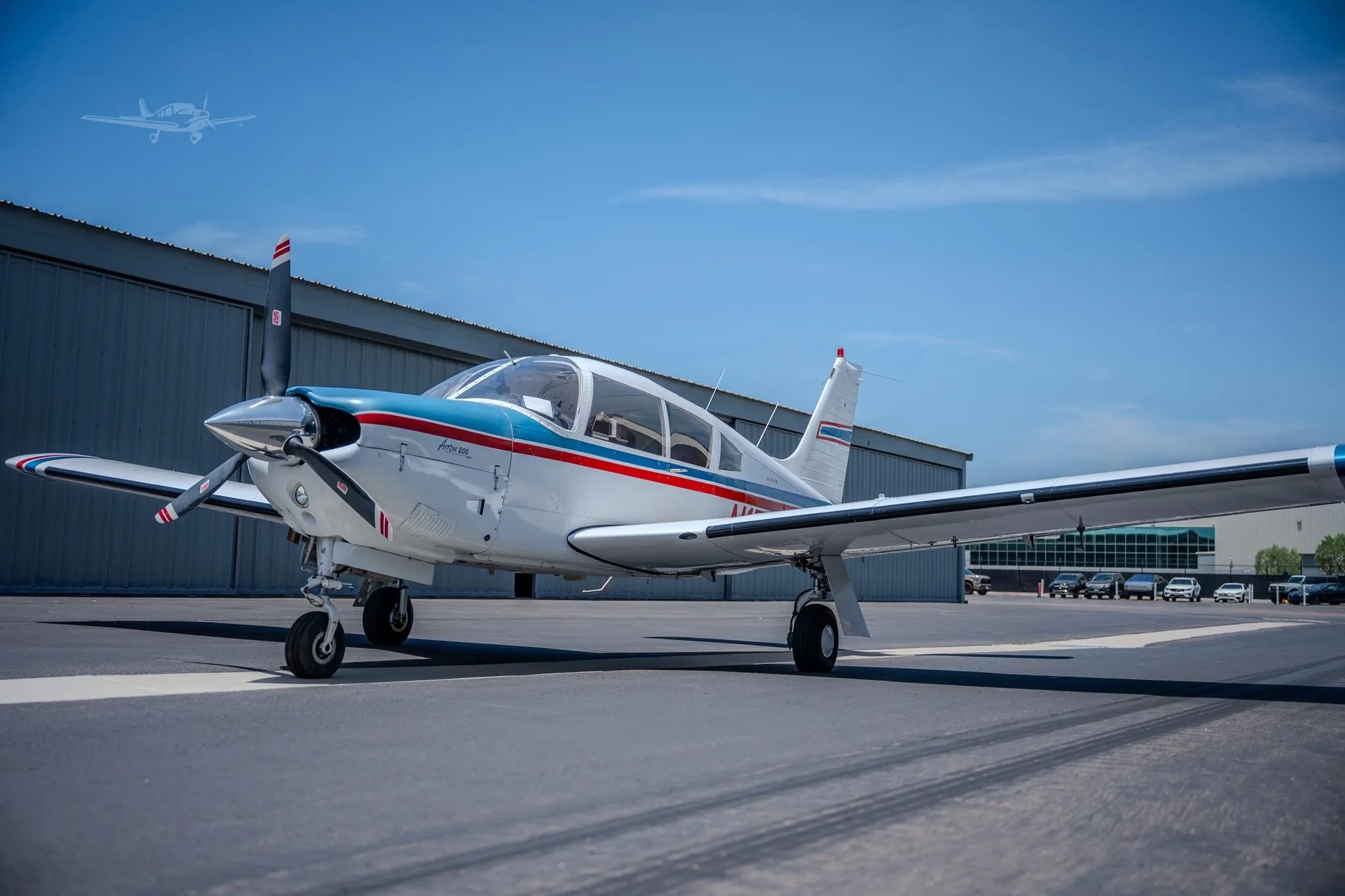 Exterior view of a 1972 PIPER ARROW II, N15289.